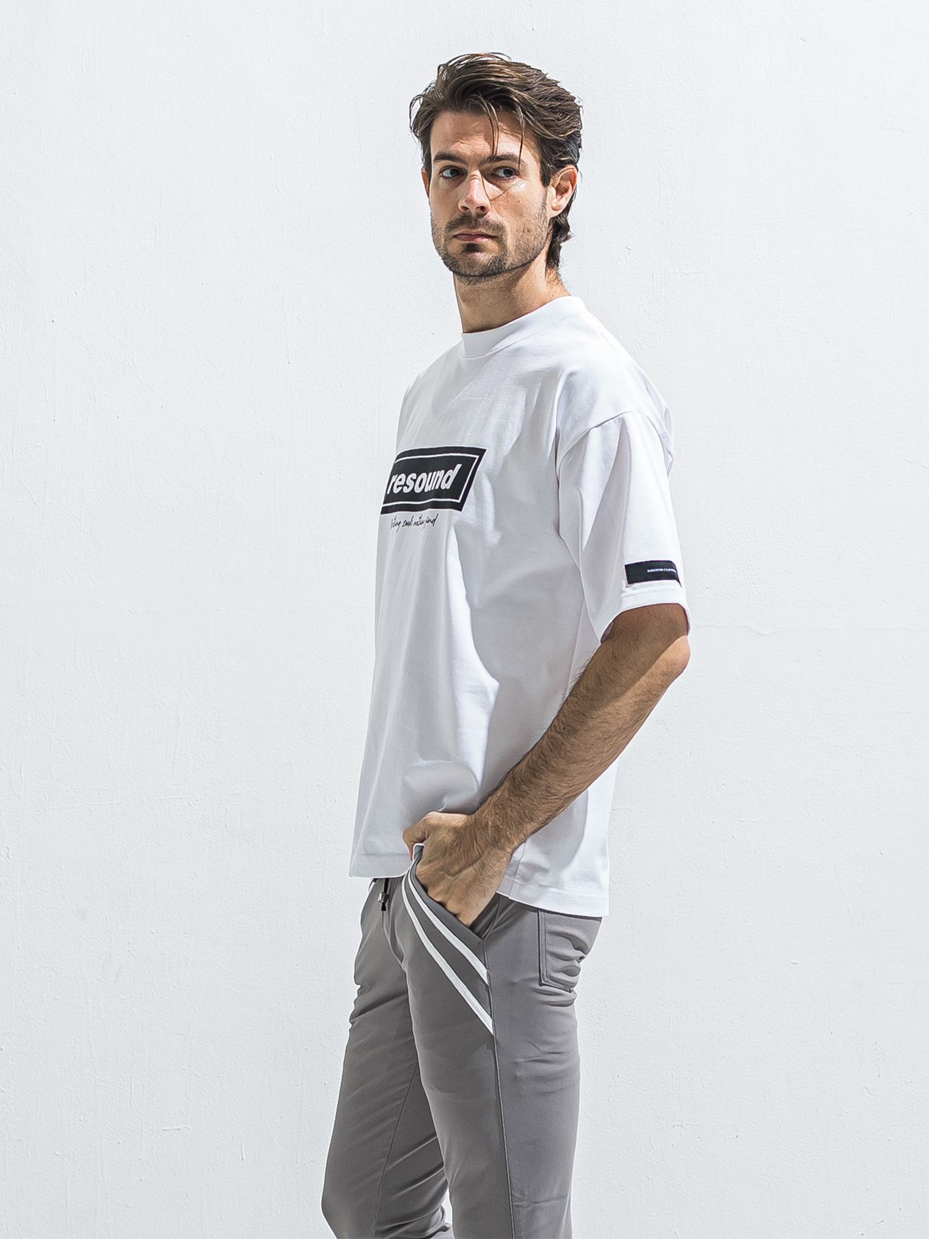 【予約品 2月15日(日) 18:00 締切】BOX OVER TEE / ボックスロゴオーバーTシャツ / ホワイト×ブラック