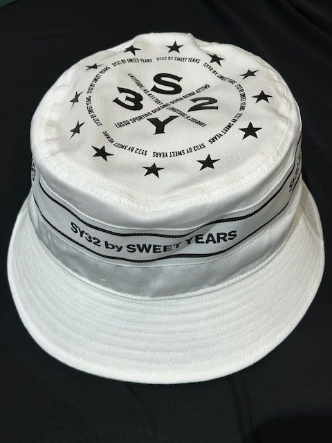 TAPE DESIGN BUCKET HAT ｜ホワイト 【SY32 by SWEET YEARS 】