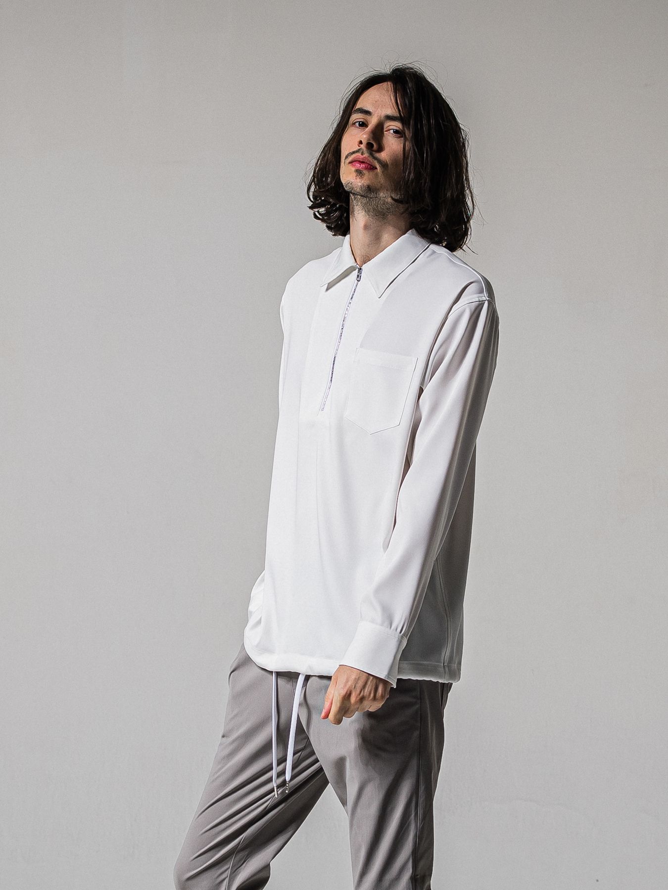 【予約品 11月16日(日) 締切】PULL OVER SATIN SHIRT / ジッププルオーバー サテンシャツ / ホワイト