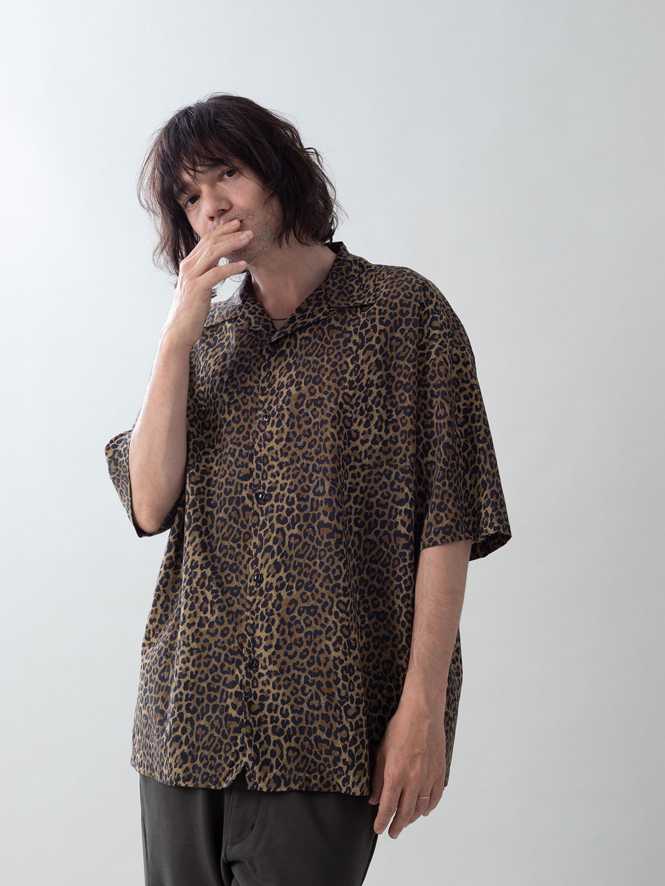 【予約品 5月6日(水) 締切】LEO-SHIRTS / レオパード柄シャツ / ベージュ系