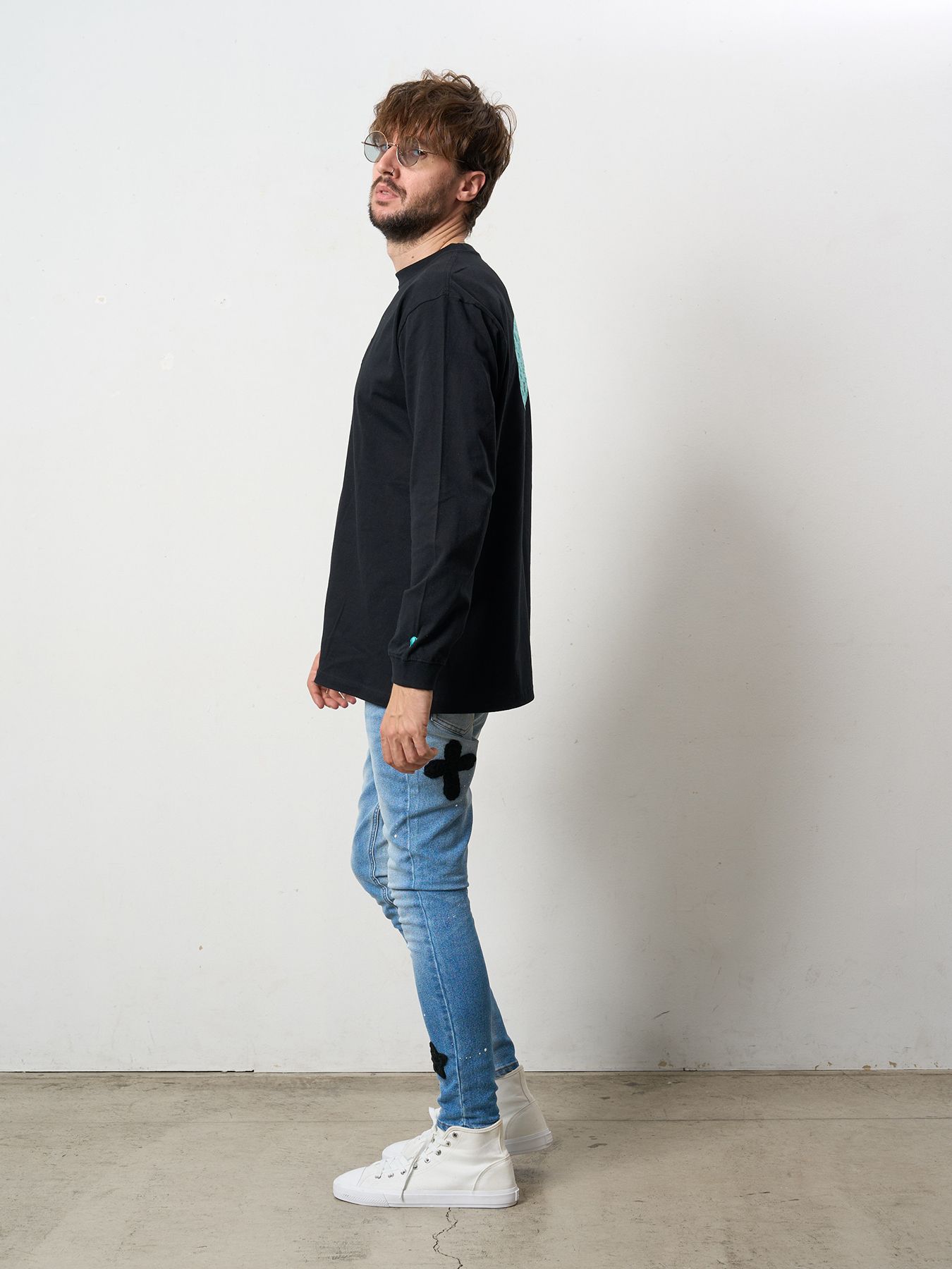 【予約品 5月8日(木) AM10時 締切】 5.6ozコットン天竺 スターグラムハート＆シークインLS Tシャツ / ブラック