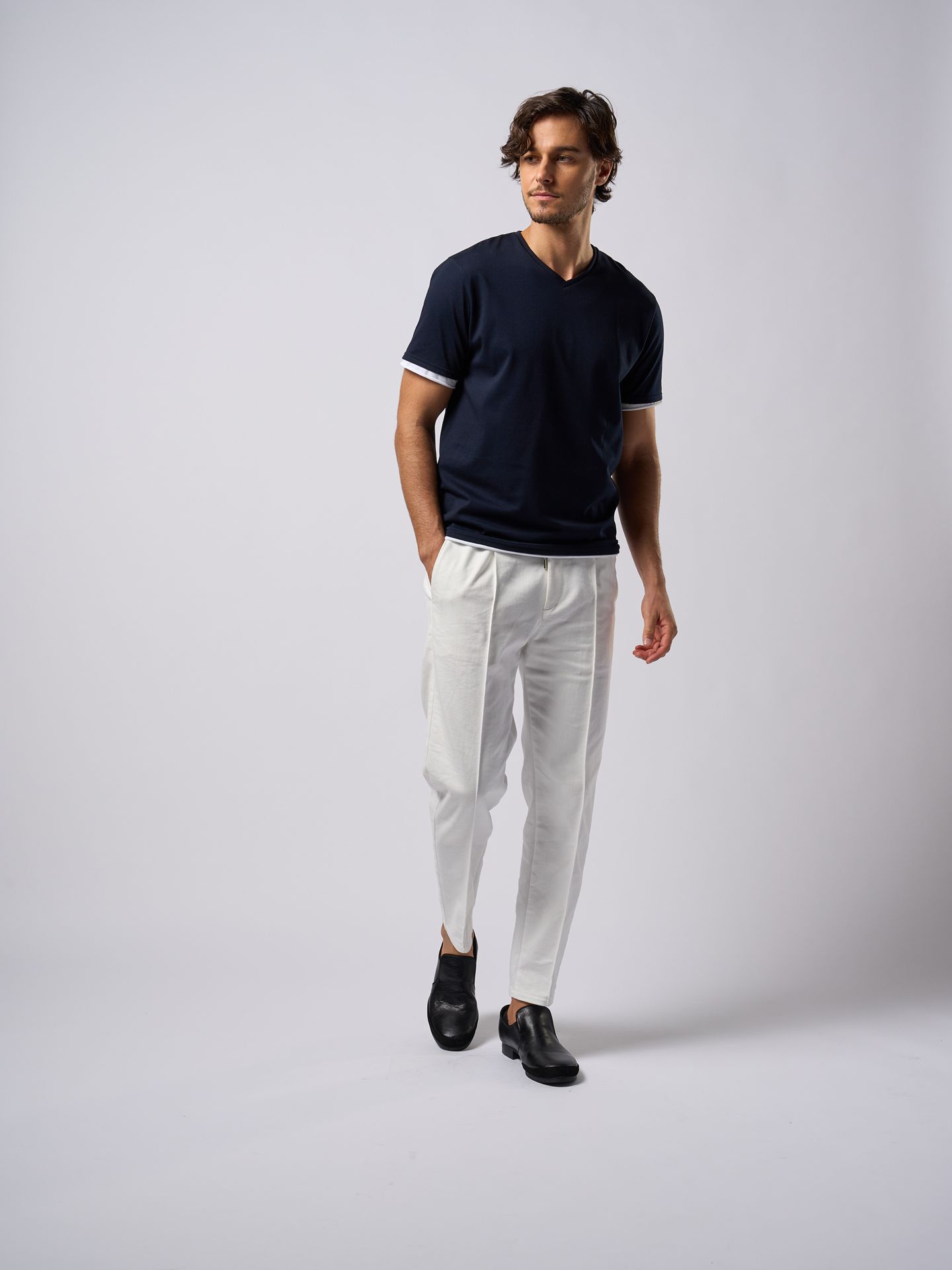 【予約品9月19日 10時締め】 cool touch V-neck S/S / VネックTシャツ / ブラック