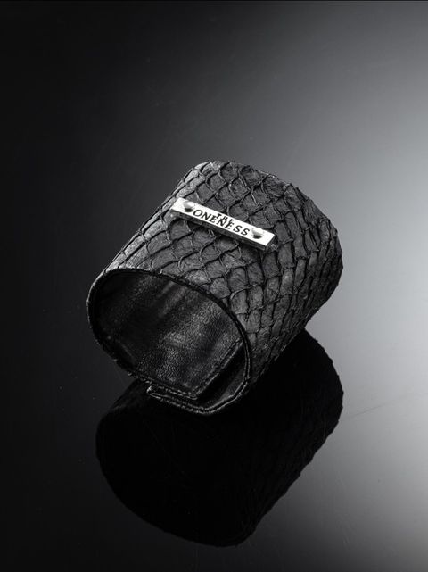 《予約品》 WristBand / リストバンド  / ブラック 【THE ONENESS】 8月以降入荷予定