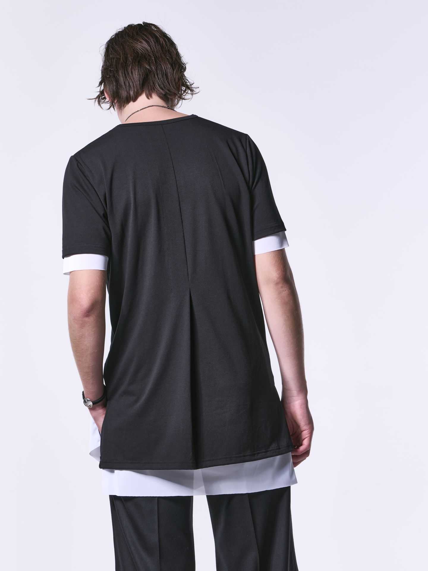 SlitHemLayeredT-Shirt / スリットレイヤードTシャツ / ブラック・ホワイト