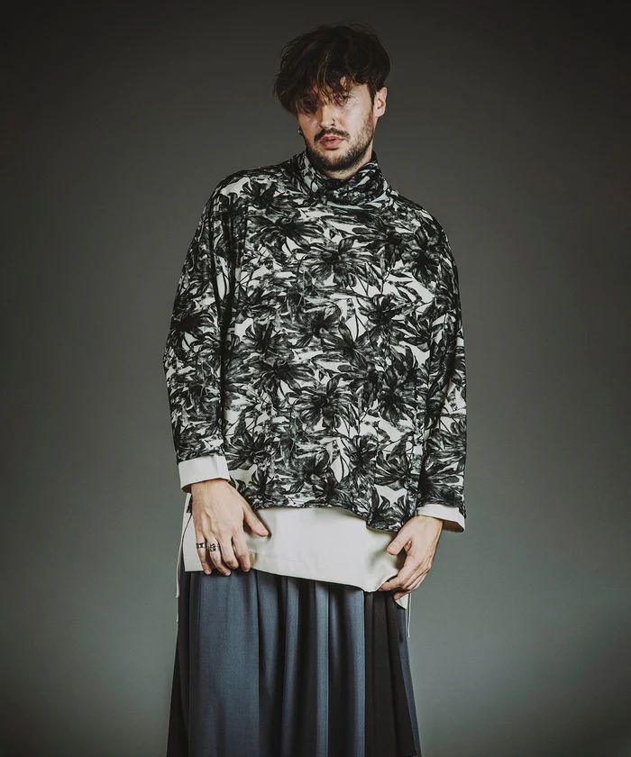 ボリュームネックギャザードレープPO BLACK【NO ID.】