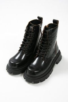 8 HOLE LACE UP BOOTS レースアップブーツ / BLACK 【BOY LONDON】