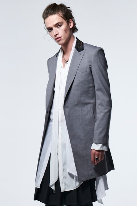 《予約品》 スタッズNailStudsCollarLongJacket / ライトグレー 【kiryuyrik】 2023年3月以降入荷予定