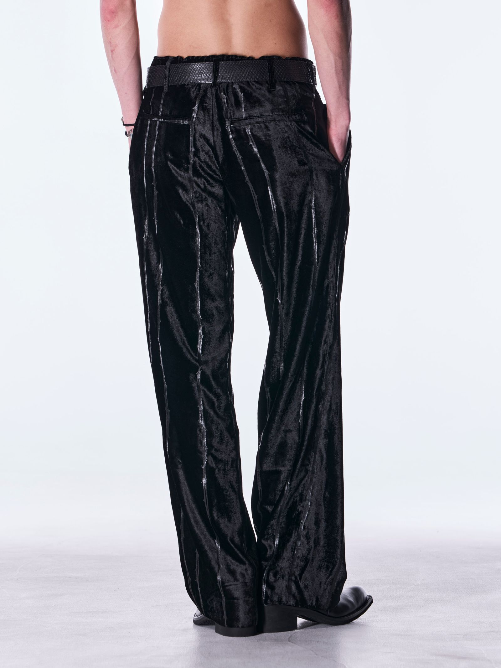 【予約品 6月29日(月) 締切】TOGE Velvet Wide Slacks / ベルベット ワイドスラックス / ブラック