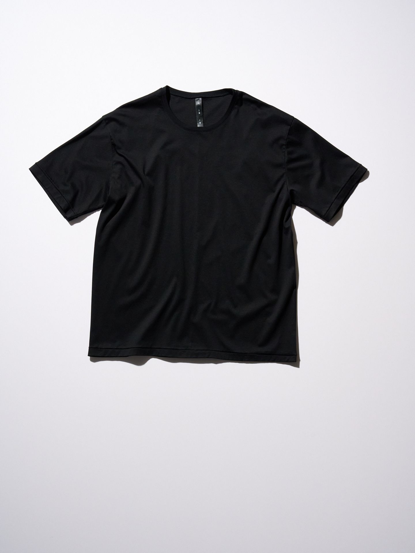 【予約品9月19日 10時締め】 silk touch ladder-st S/S  / Tシャツ / ブラック