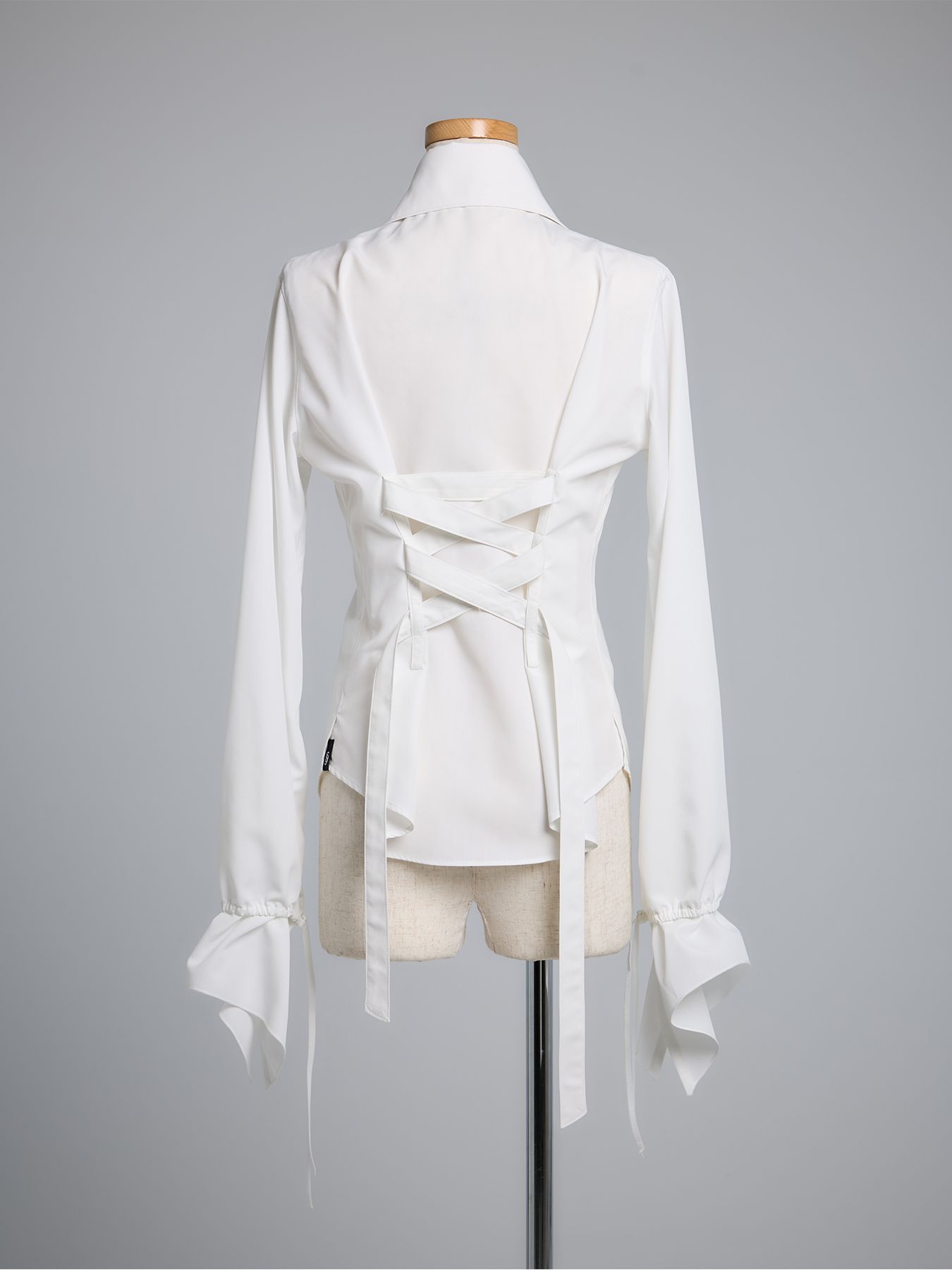 【予約品 5月18日(日) 締切】Lace Up Frill Shirt / レースアップフリルシャツ / ホワイト