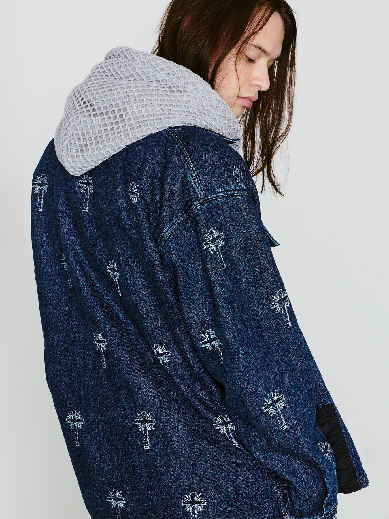 【予約品 8月10日(日) 締切 】ZARI WAPPEN HOODIE / ザリワッペン フーディー / ライトグレー