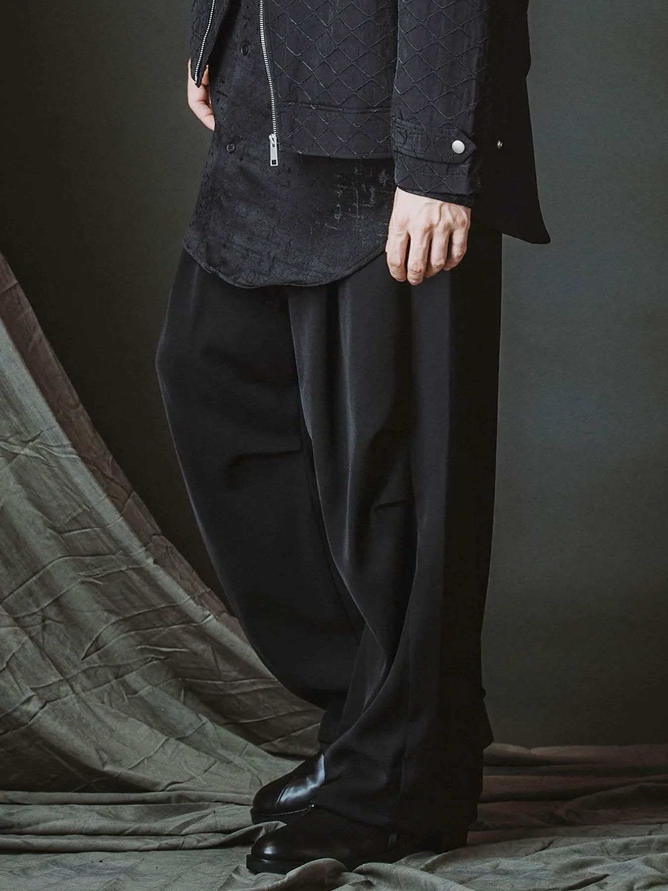 イージーバギーパラシュートトラウザーズ / ブラック【NO ID.】