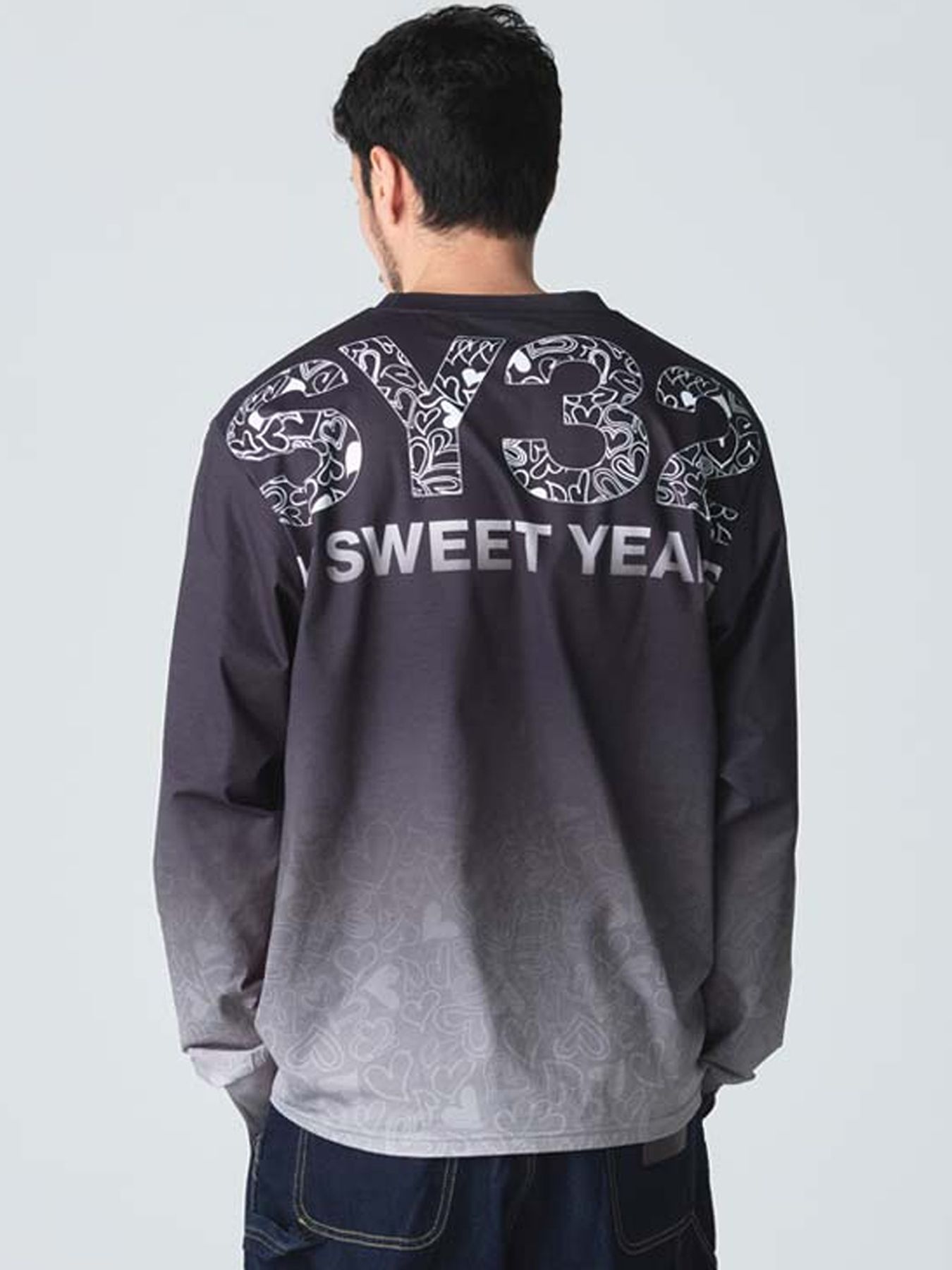 HEART GRADATION L/S TEE / ハートグラデーション ロングスリーブTシャツ / ブラック【SY32 by SWEET YEARS】