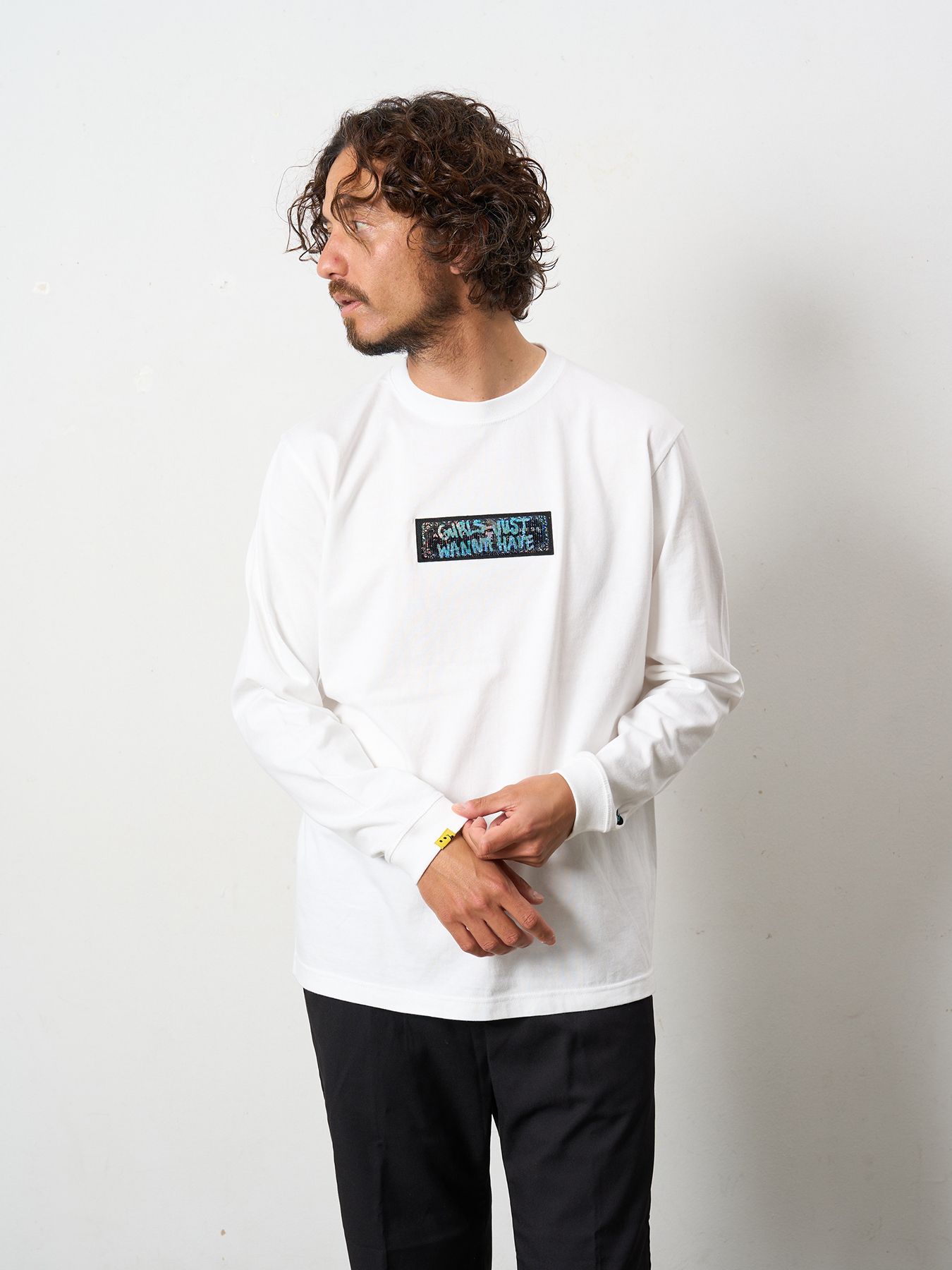 【予約品 5月8日(木) AM10時 締切】 5.6ozコットン天竺 スターグラムハート＆シークインLS Tシャツ / ホワイト
