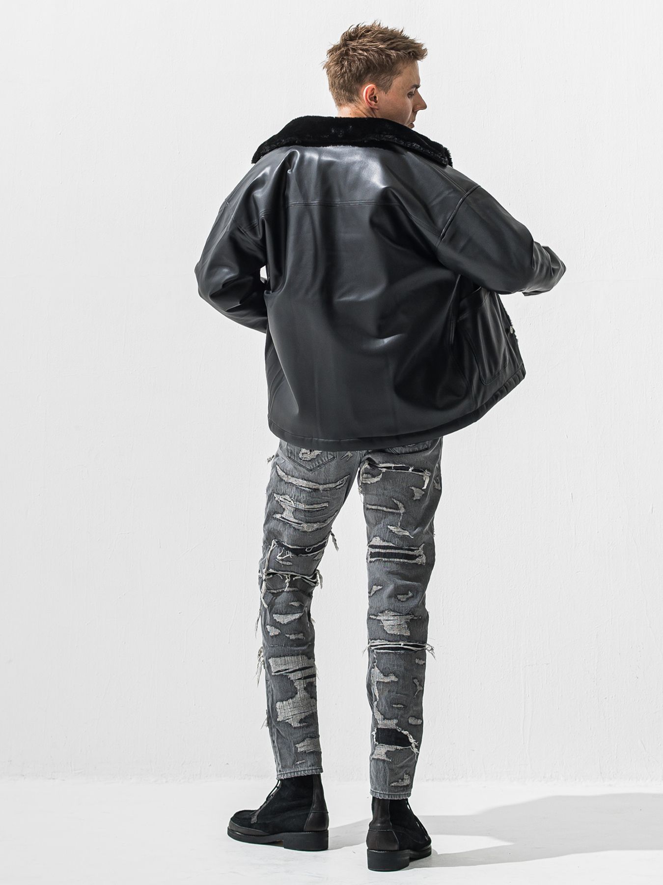 【予約品 9月6日(日) 締切】SCOTT JEANS / ライトオンスヴィンテージジーンズ / ブラック スペシャルクラッシュ