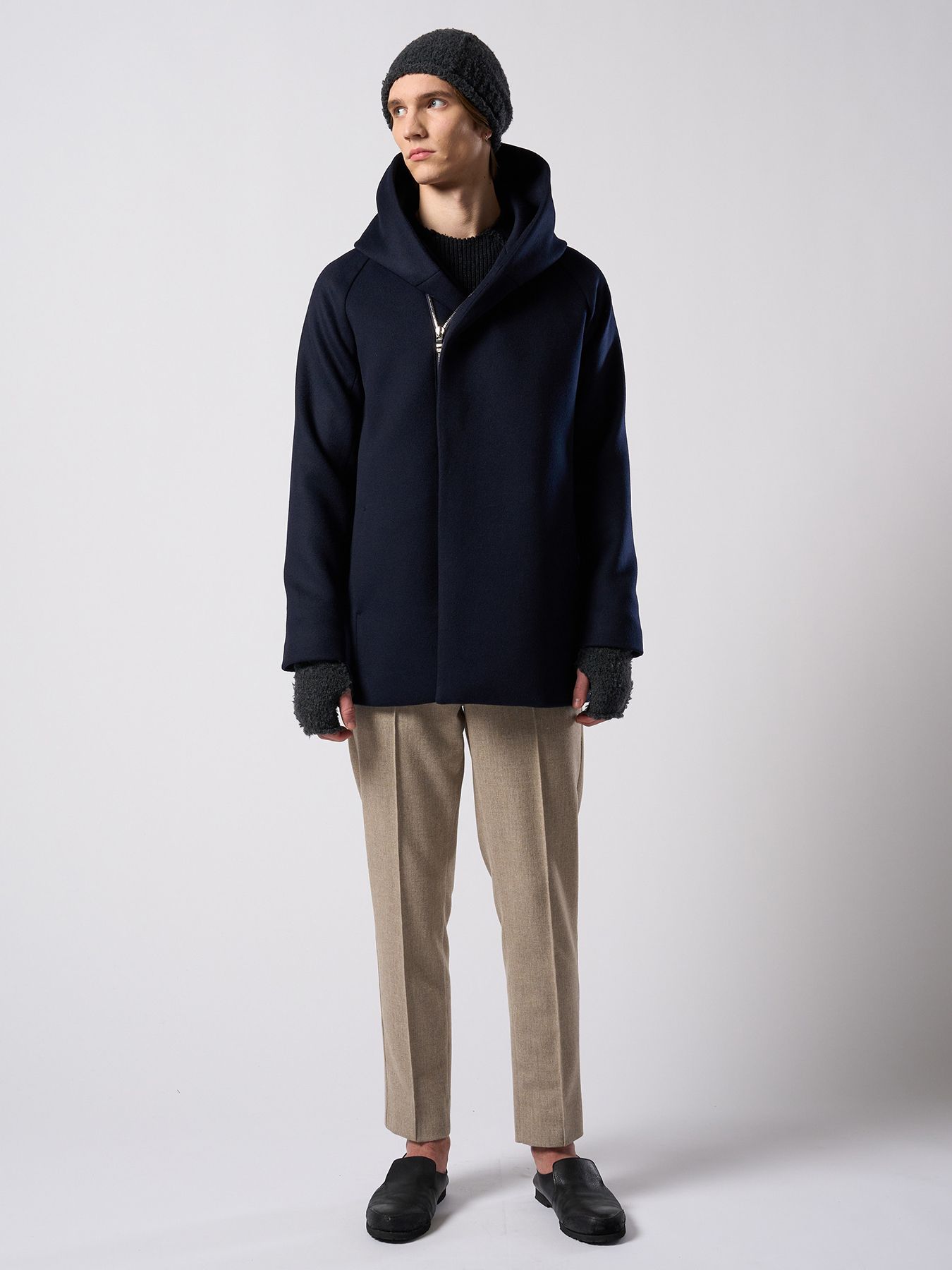 【予約品 4月19日(日) 18時締切】fancy yarn roll beanie / バルーン型ニットキャップ / チャコール