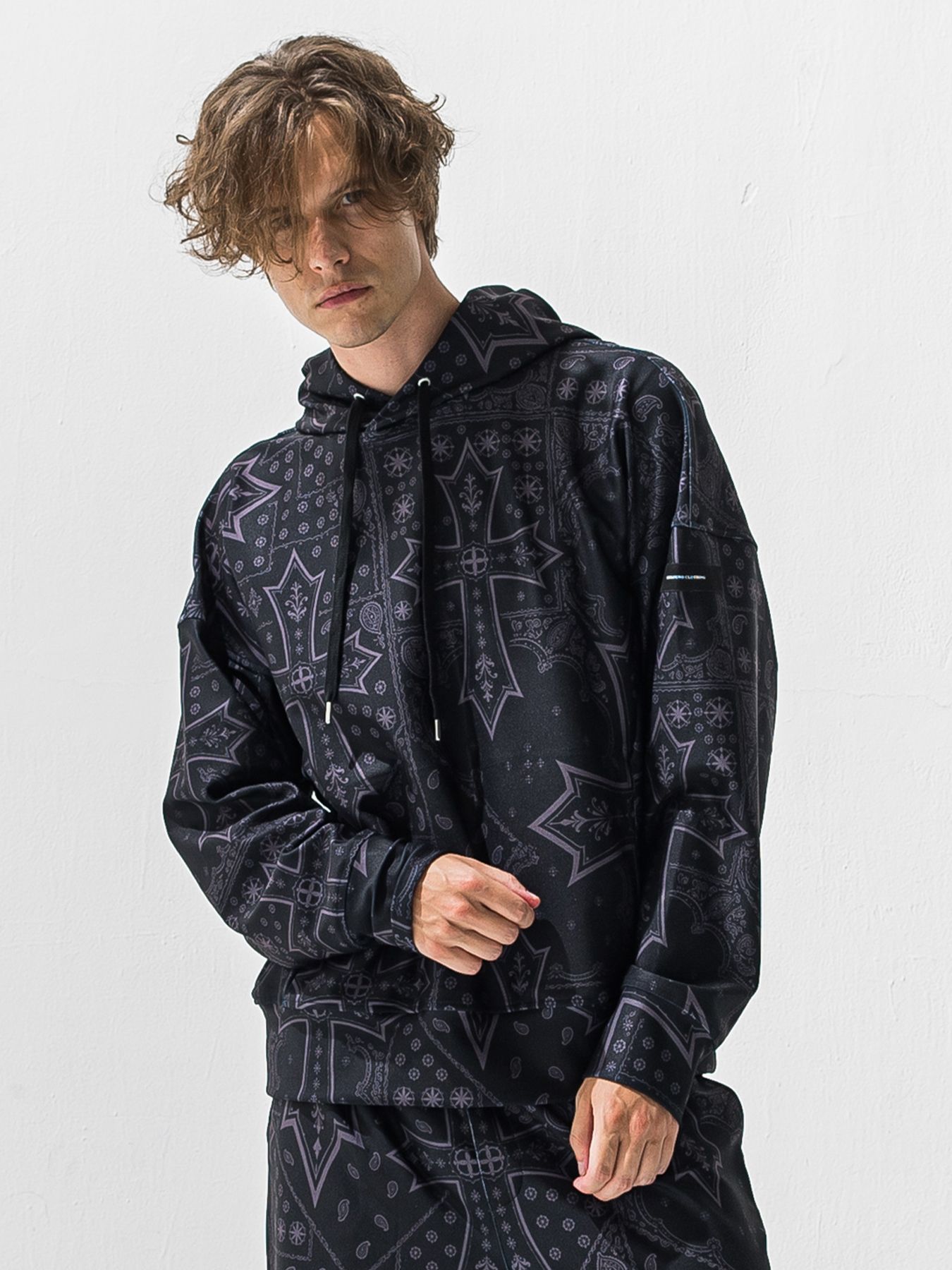 【予約品 9月6日(日) 締切】OVER HOODIE / トリコット オーバーパーカー / クロスブラック