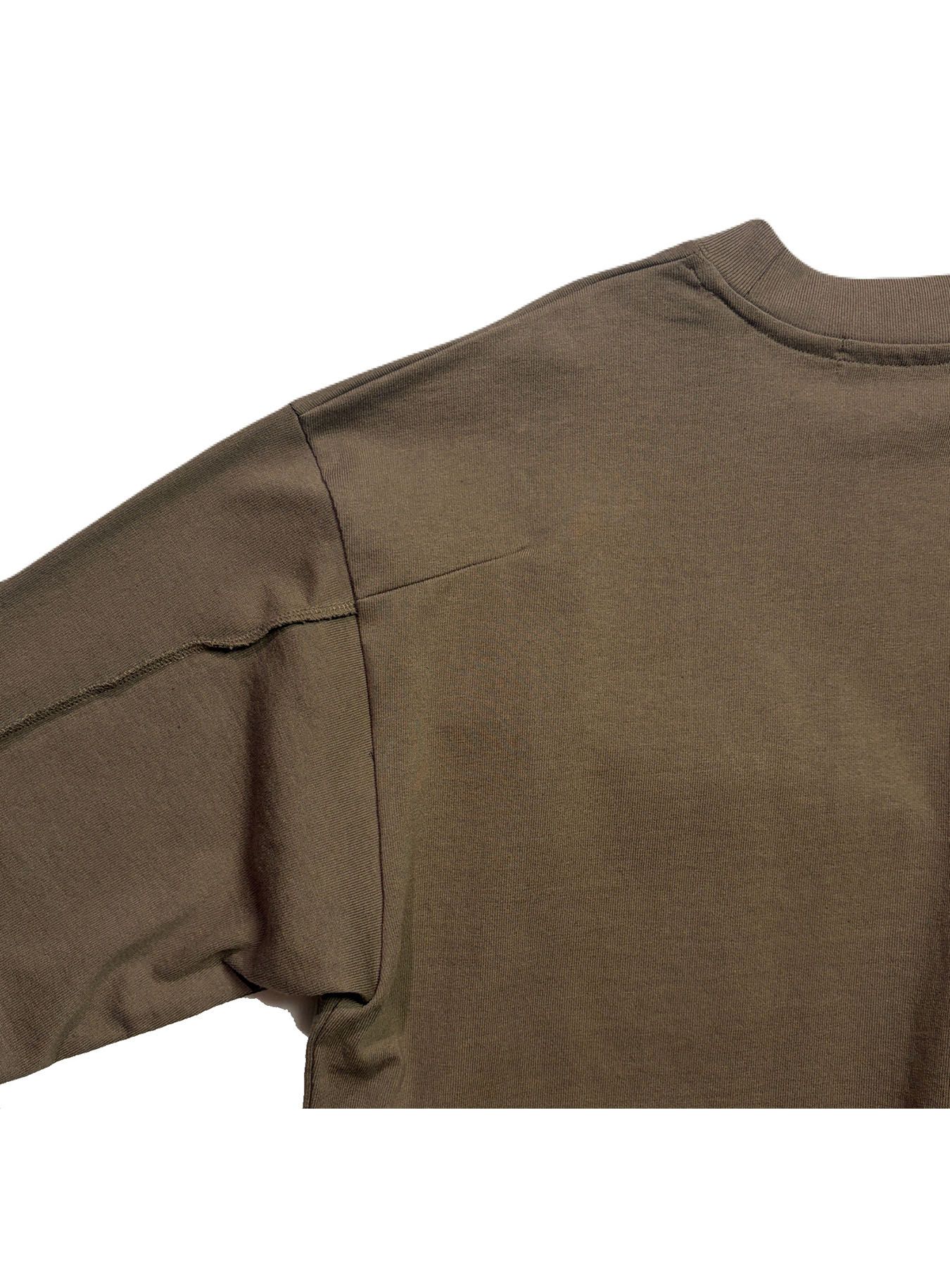 【予約品 3月9日(月) 18:00 締切】POCKET L/S T CRY / クリスタルクロスガン ポケット ミドルハイネックロンT / カーキ