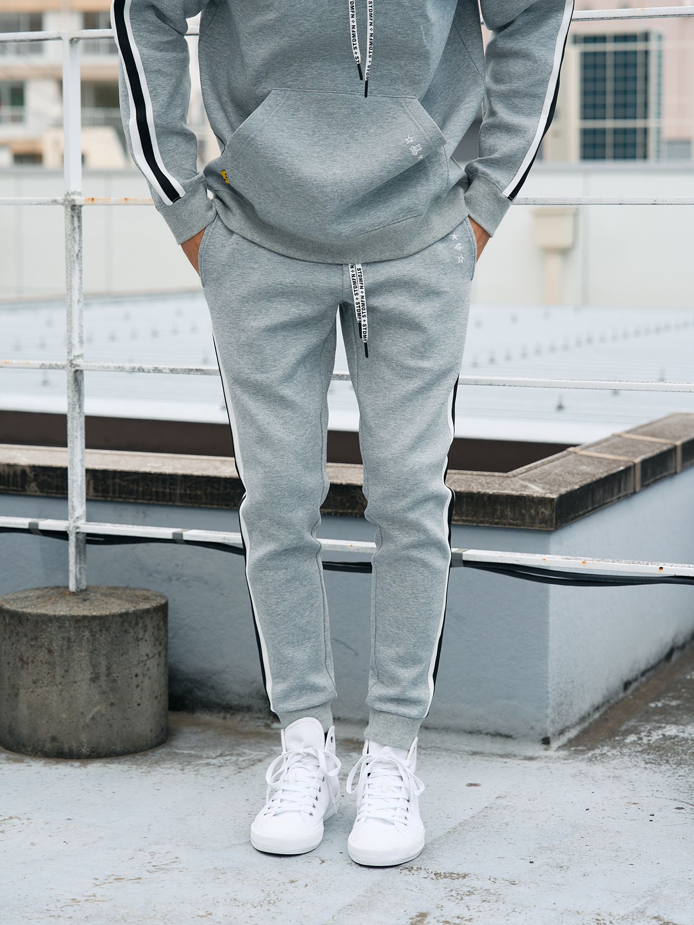 【予約品 5月8日(木) AM10時 締切】 T-Rストレッチポンチ スターノルディックフロッキー ラインリブパンツ / M.グレー