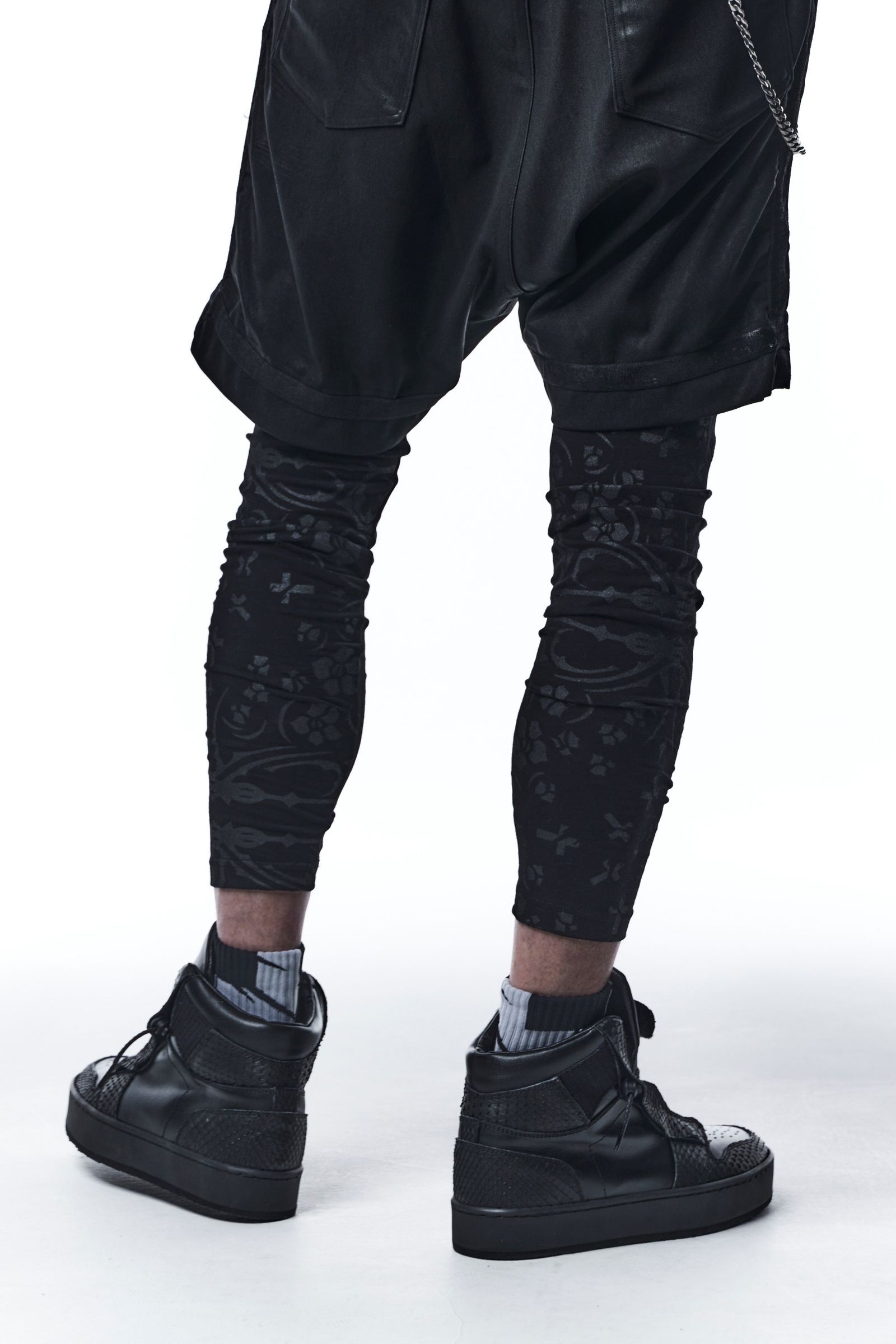 《予約品》 Leggings レギンス BANDANA BEATENJIKU / Black×Black 【kiryuyrik】 9月入荷予定