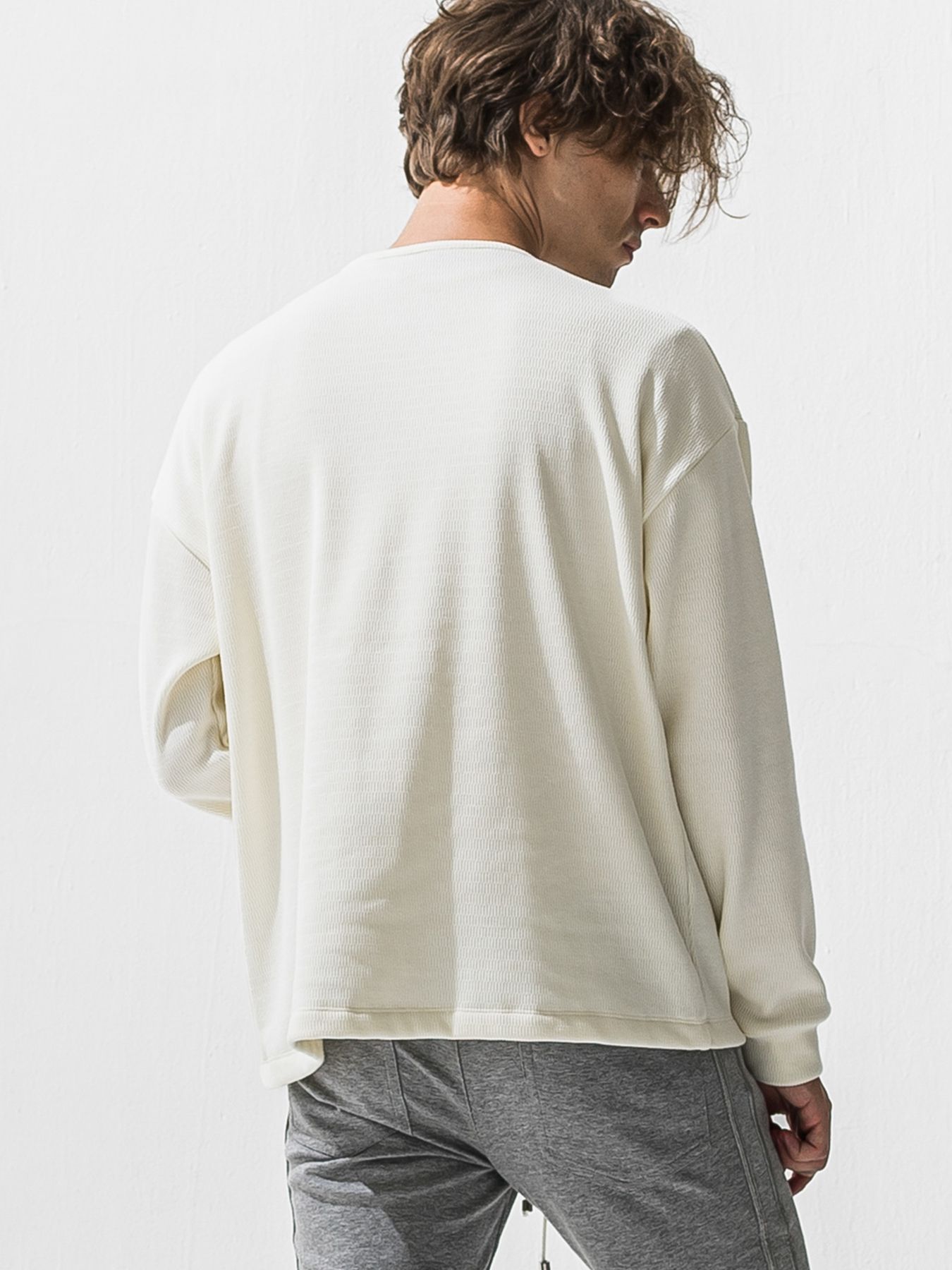 【予約品 9月6日(日) 締切】OVER HENRY VELOURS FLEECE THERMAL / 裏起毛 ハニカムサーマル オーバーサイズヘンリーネック / ホワイト