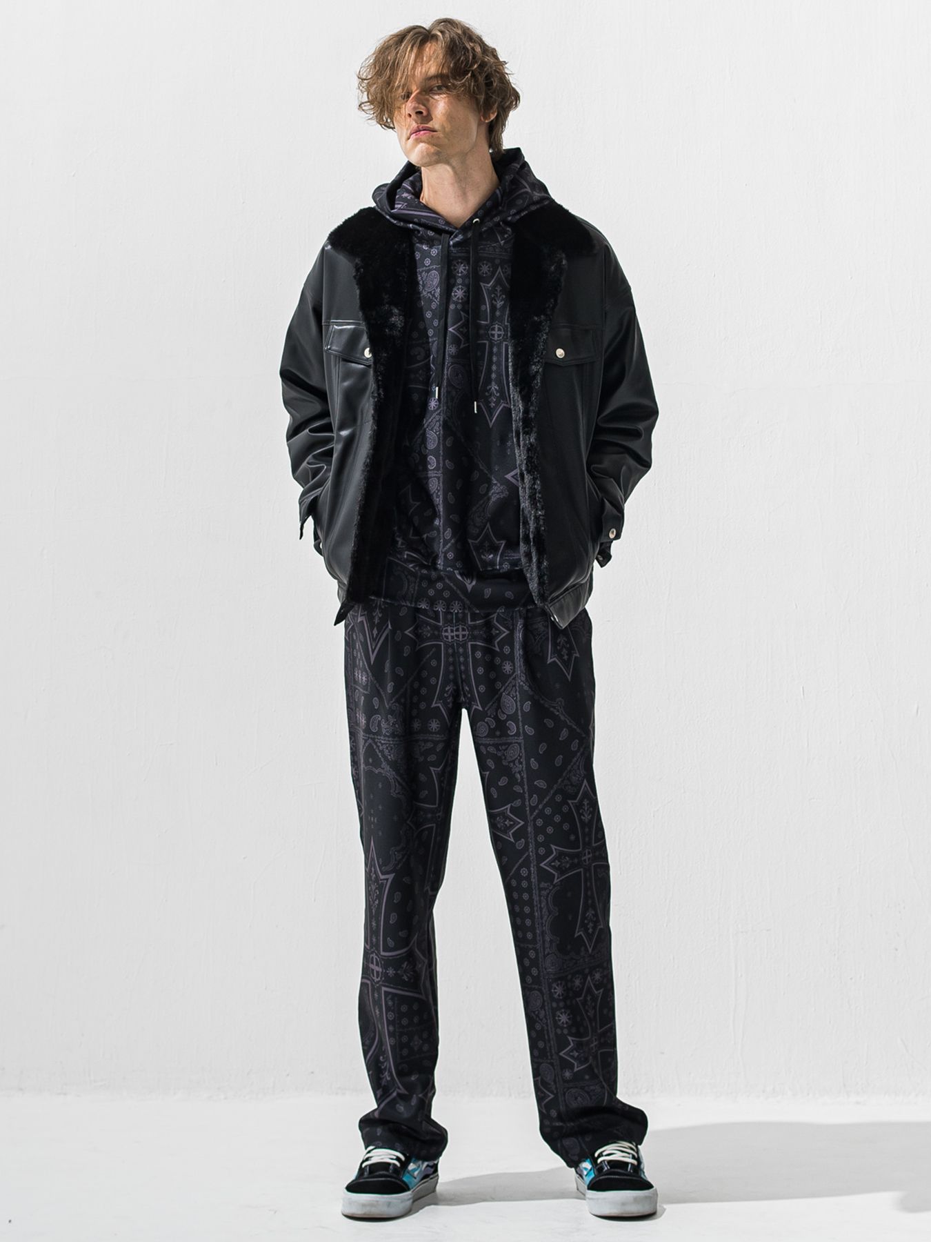 【予約品 9月6日(日) 締切】OVER HOODIE / トリコット オーバーパーカー / クロスブラック