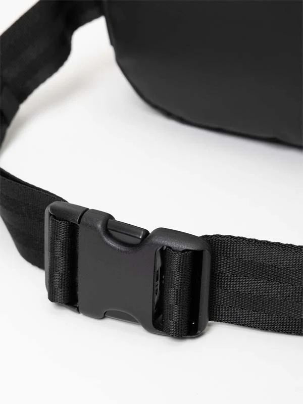 スポーティーBODY BAG BLACK 【SY32 by SWEET YEARS GOLF】