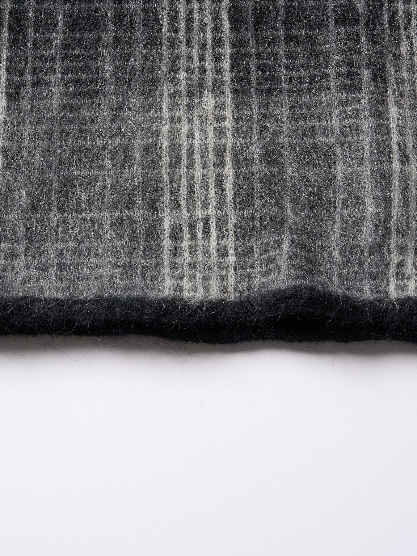 【予約品 】mohair shaggy knit crew / モヘアシャギーニット クルーネック / ブラックチェック