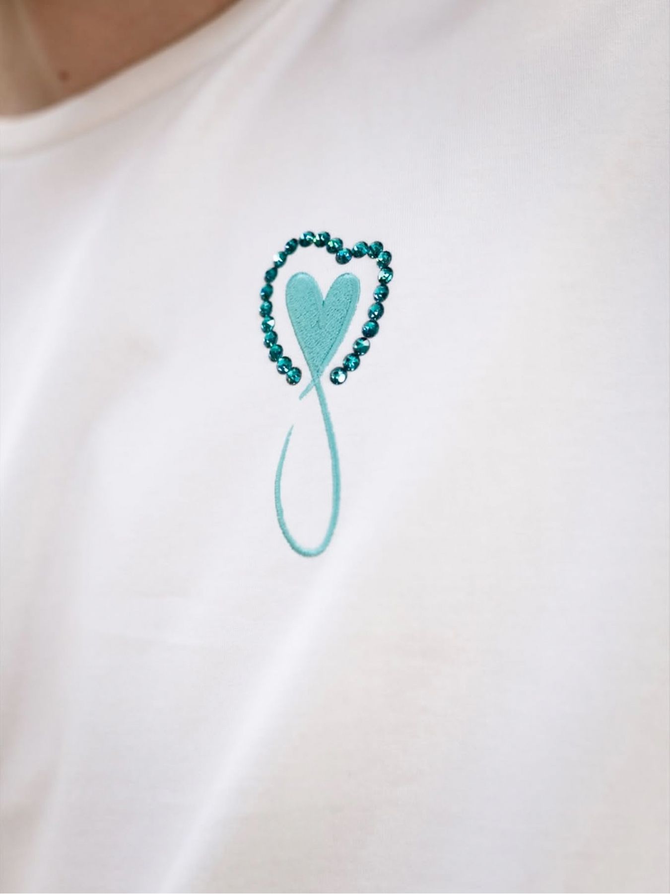 Tiphanie Stone T-Shirt / ホワイト×ブルー