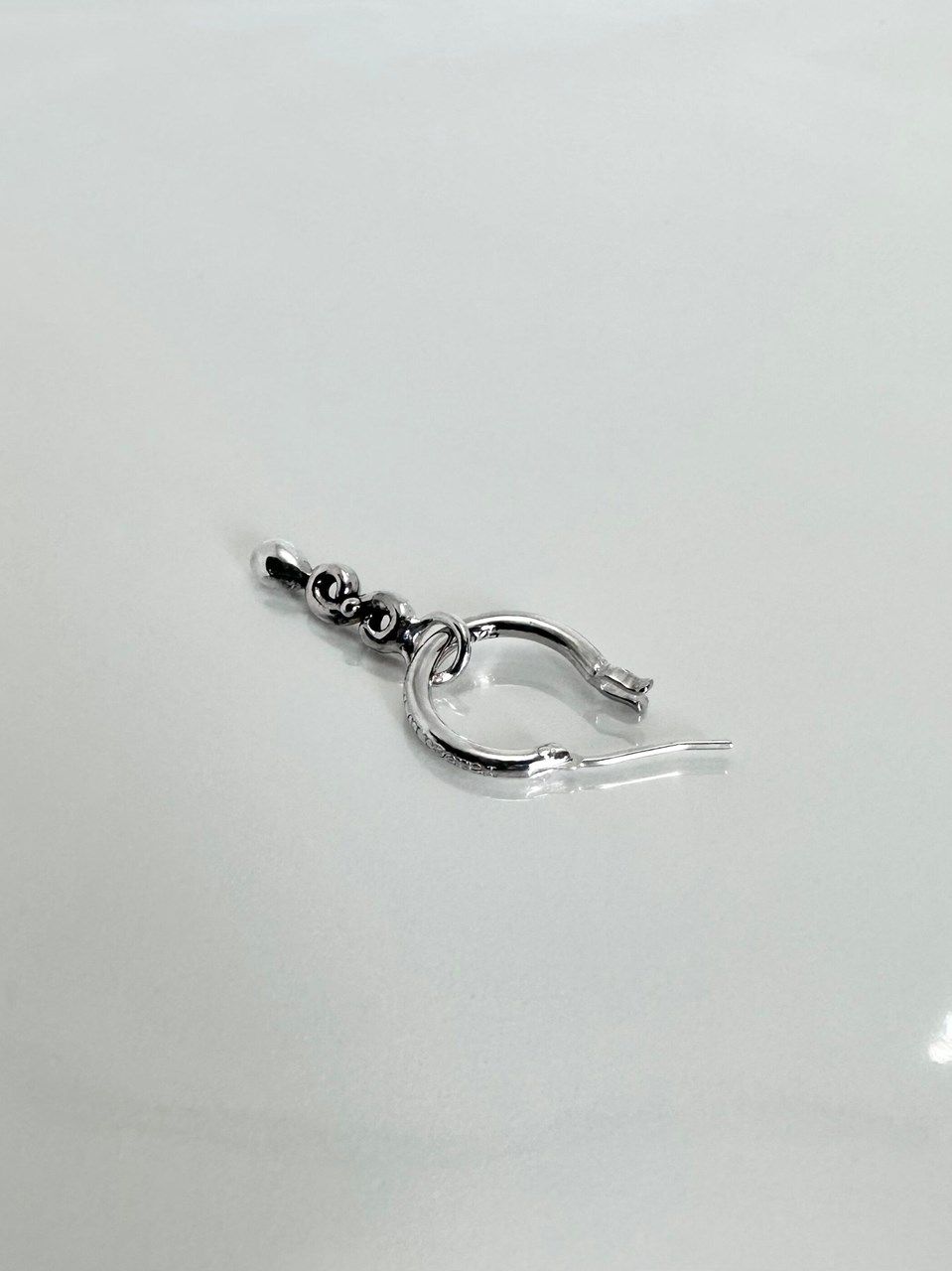 《受注生産》 THIN HOOP raised by wolves with TEARDROP / シンフープピアス レイズド バイ ウルヴス ウィズティアドロップ 【注文から2～3週間後入荷】