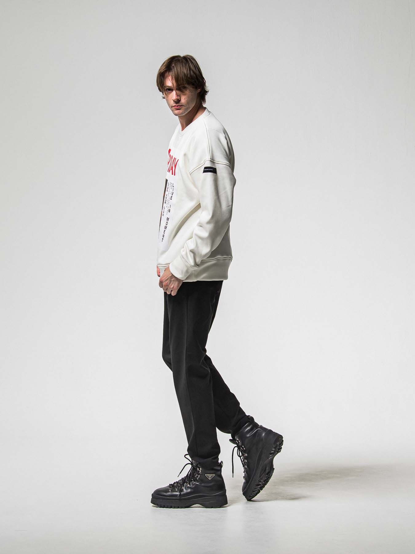 【予約品 8月31日(日) 締切】FRIDAY OLD COVER VEROURS FLEECE TRAINER / FRIDAYコラボ オールドカバー ベロアフリース トレーナー / ホワイト