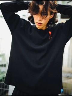 Tiphanie ロンTシャツ ブラック×レッド 長袖 メゾンオノレ パリ
