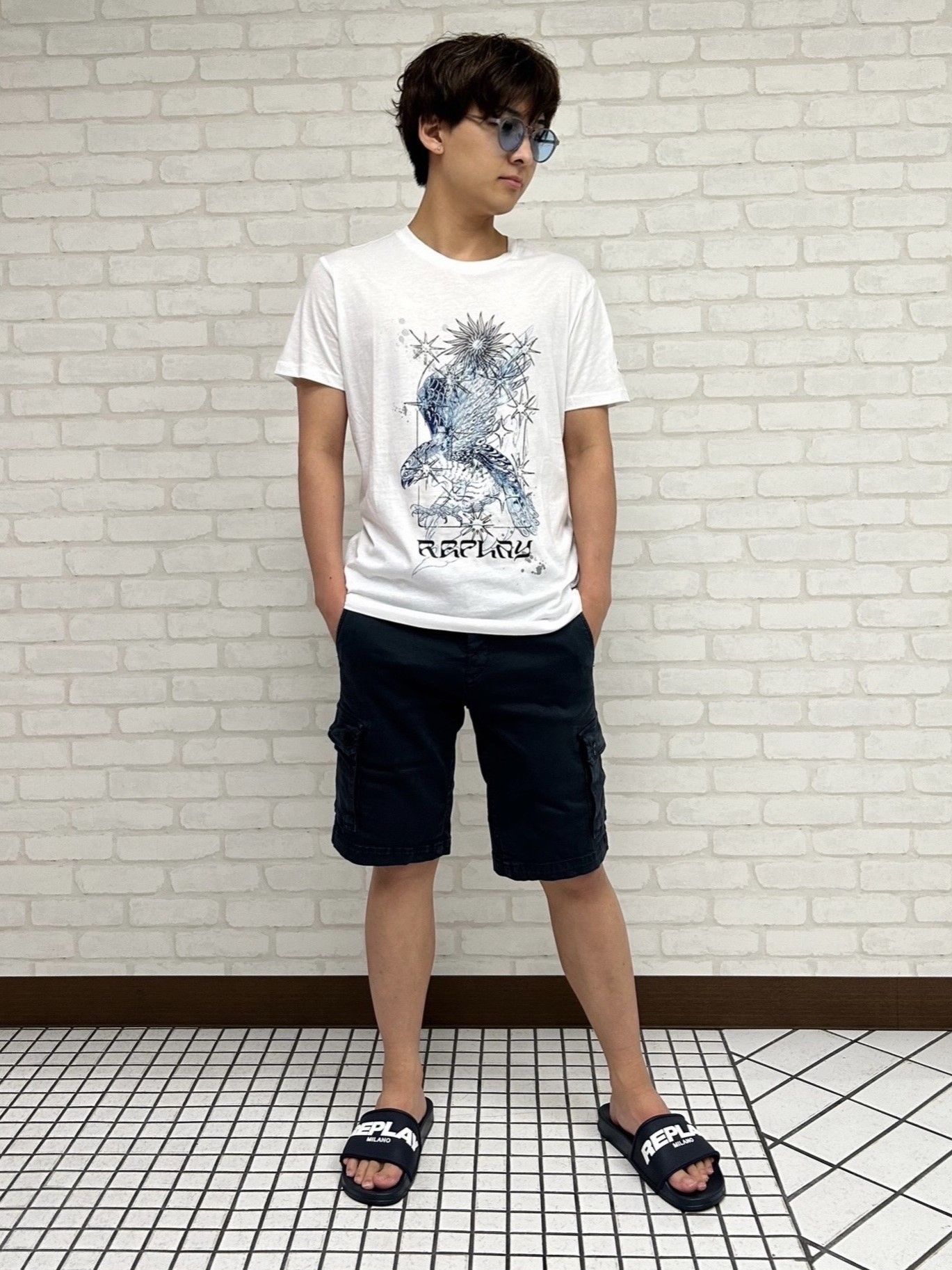 10.5 HYPERFLEX DENIM SHORTS / デニムショートパンツ  / ネイビー 【REPLAY】