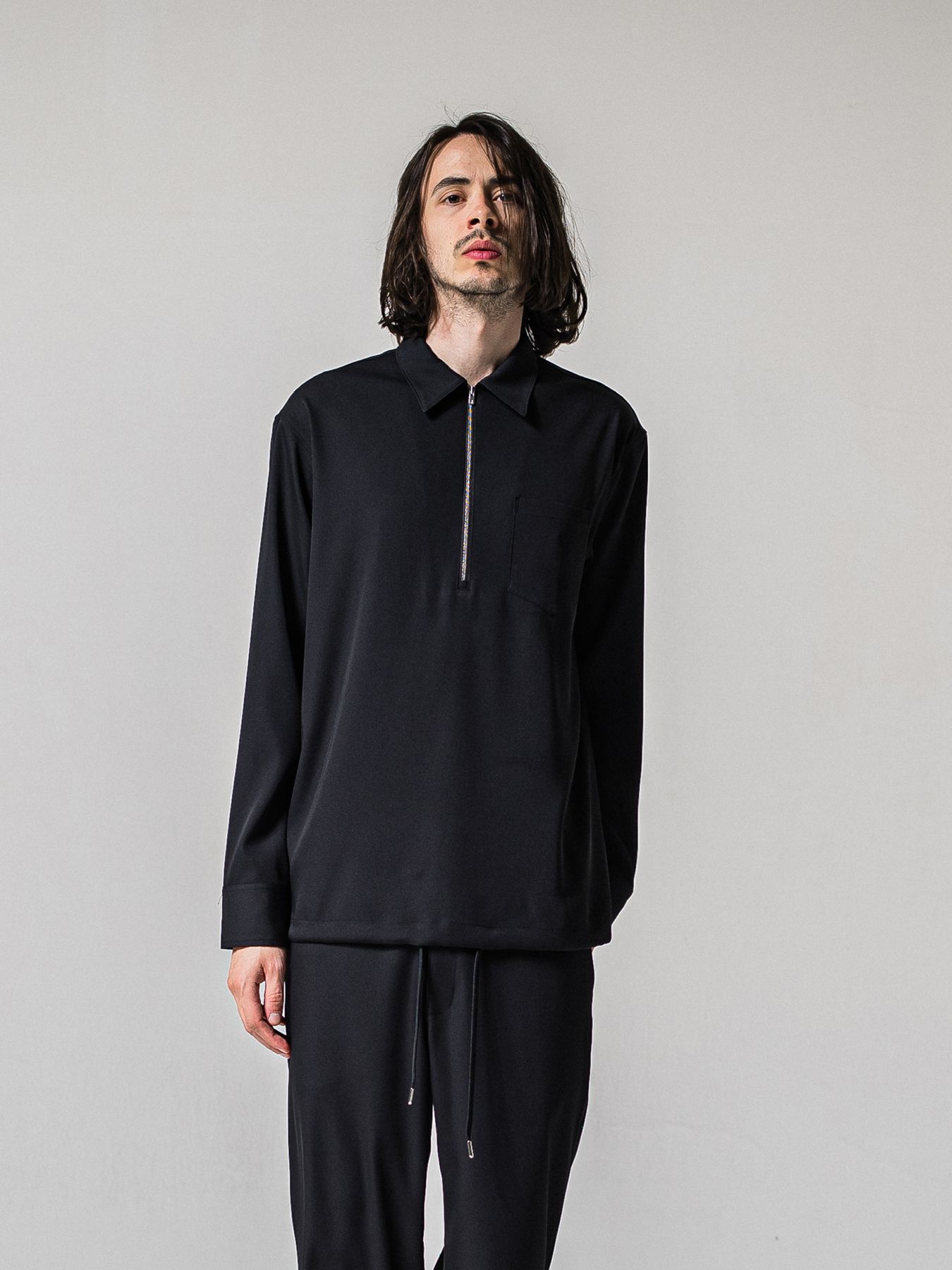 【予約品 11月16日(日) 締切】PULL OVER SATIN SHIRT / ジッププルオーバー サテンシャツ / ブラック