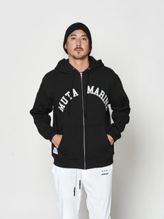 【予約品 10月9日(木) 締切】muta Arc Logo Zip Up Hooded Sweatshirt / ジップパーカー / ブラック【Acanthus × muta MARINE】