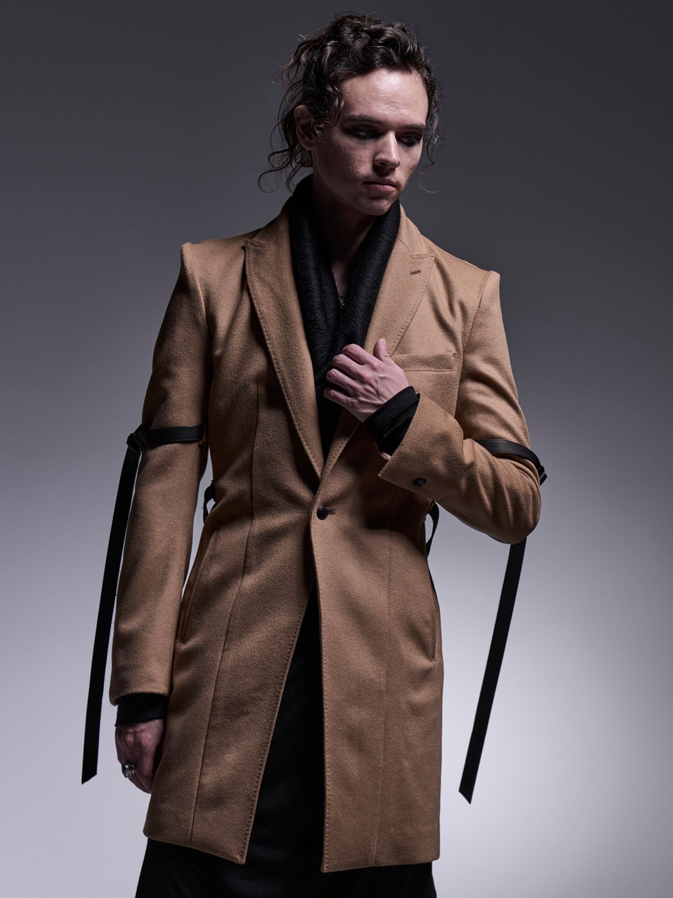 【予約品 7月13日(日) 締切】Belted Peaked Jacket / ベルテッドピークドラペルジャケット / キャメル