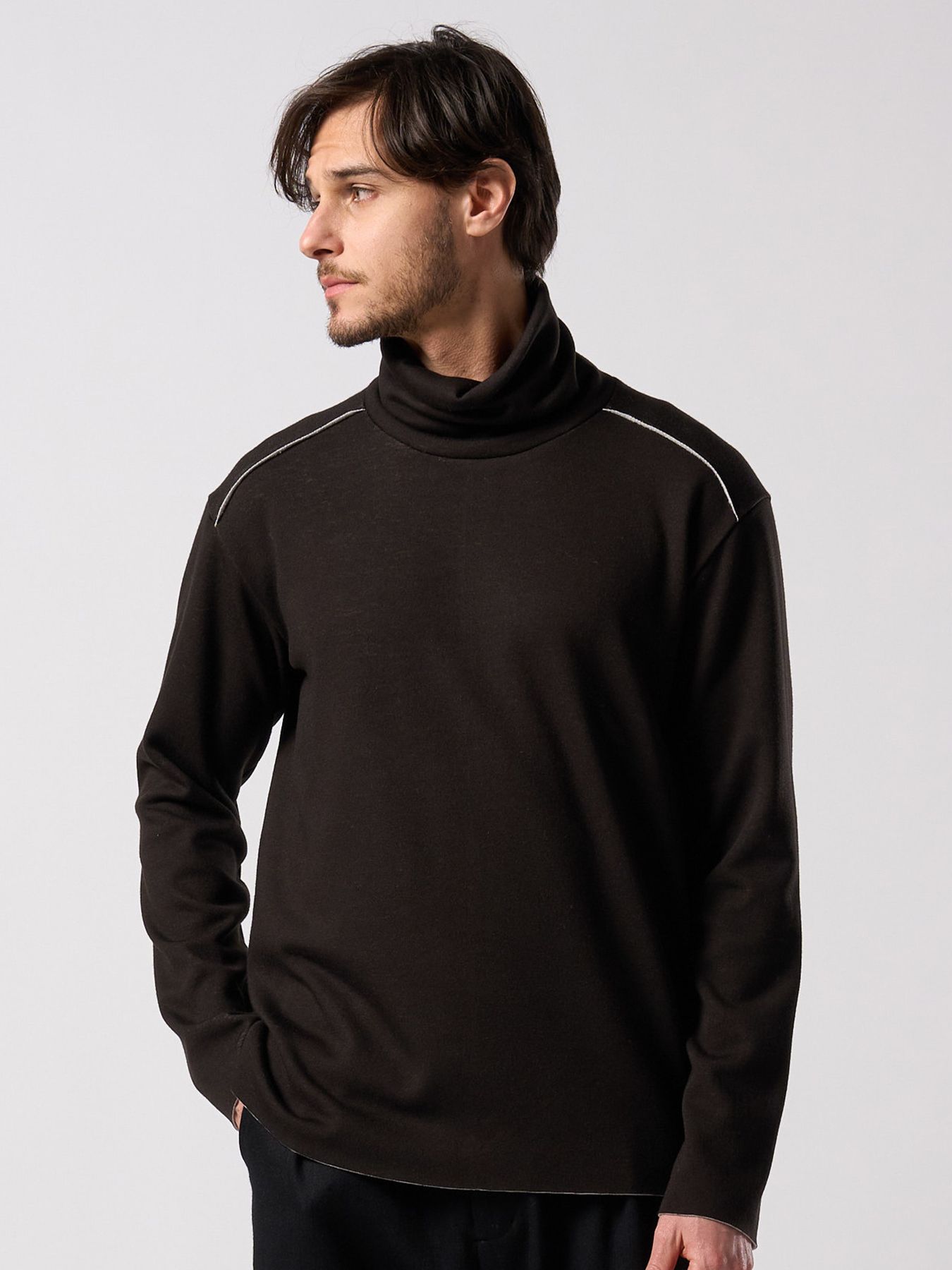 【予約品 4月19日(日) 18時締切】back boa cut-off highneck / バックボア カットオフ ハイネック/ ブラック