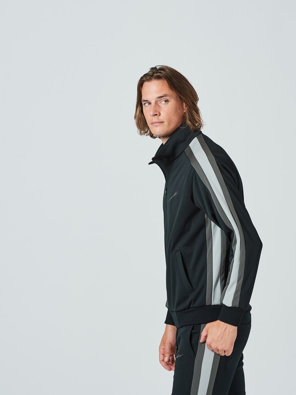 (予約品2023年10月19日18時締め) Track Jacket / トラックジャケット / ブラック
