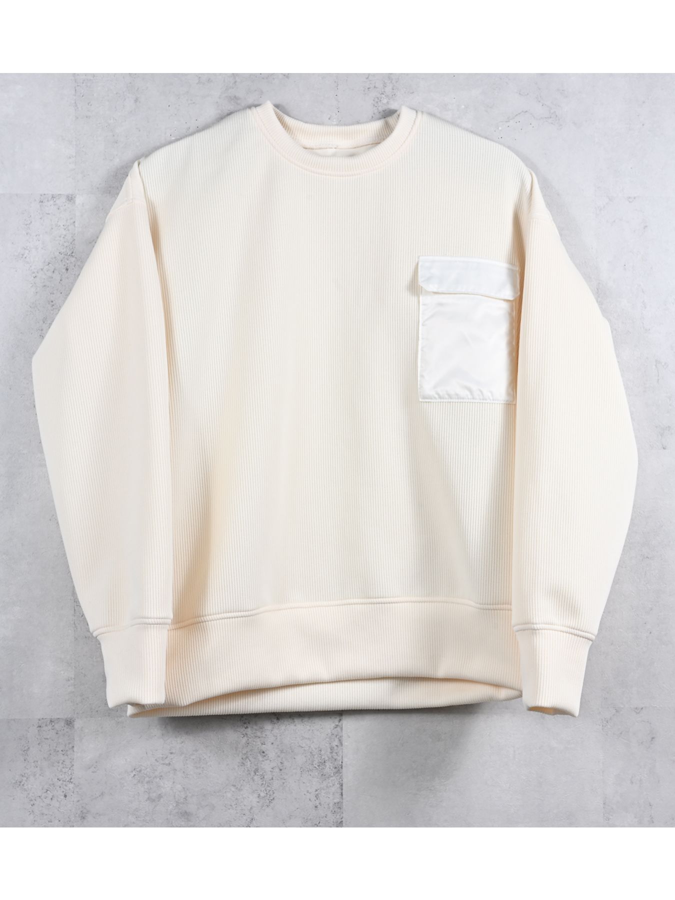 【予約品 11月16日(日) 締切】AZE MILITARY DROP TRAINER / 畔編みニット トレーナー / オフ