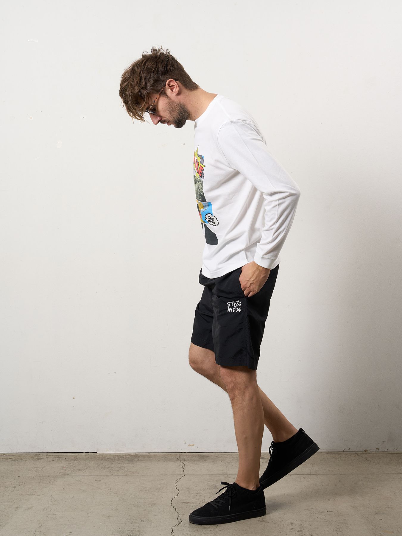 【予約品 10月16日(木) 締切】5.6ozコットン天竺 ブロックコラージュ&パッチ LSシャツ / ホワイト