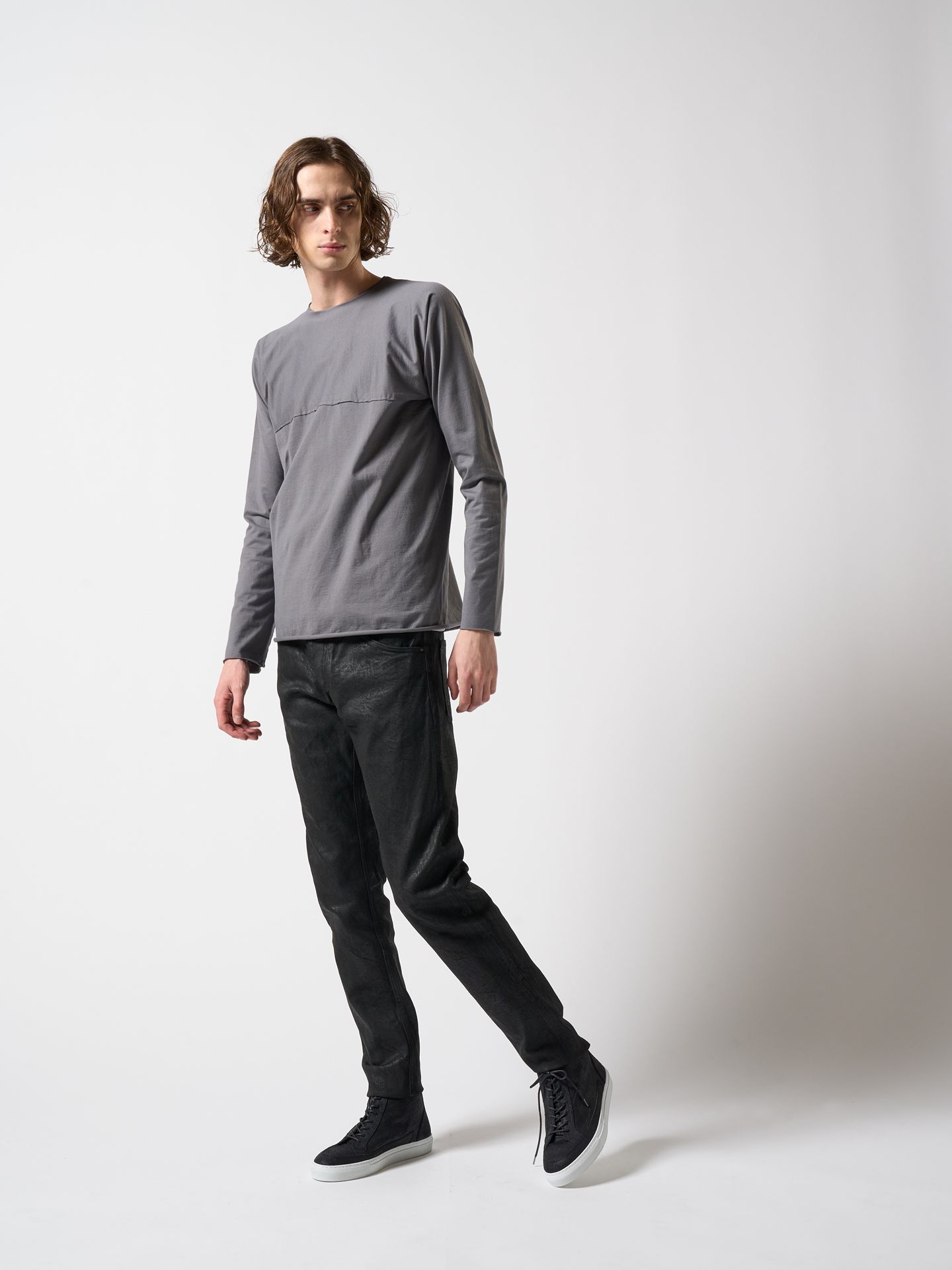 【予約品】 tight straight selvedge denim(oild) / デニム / コーティングブラック