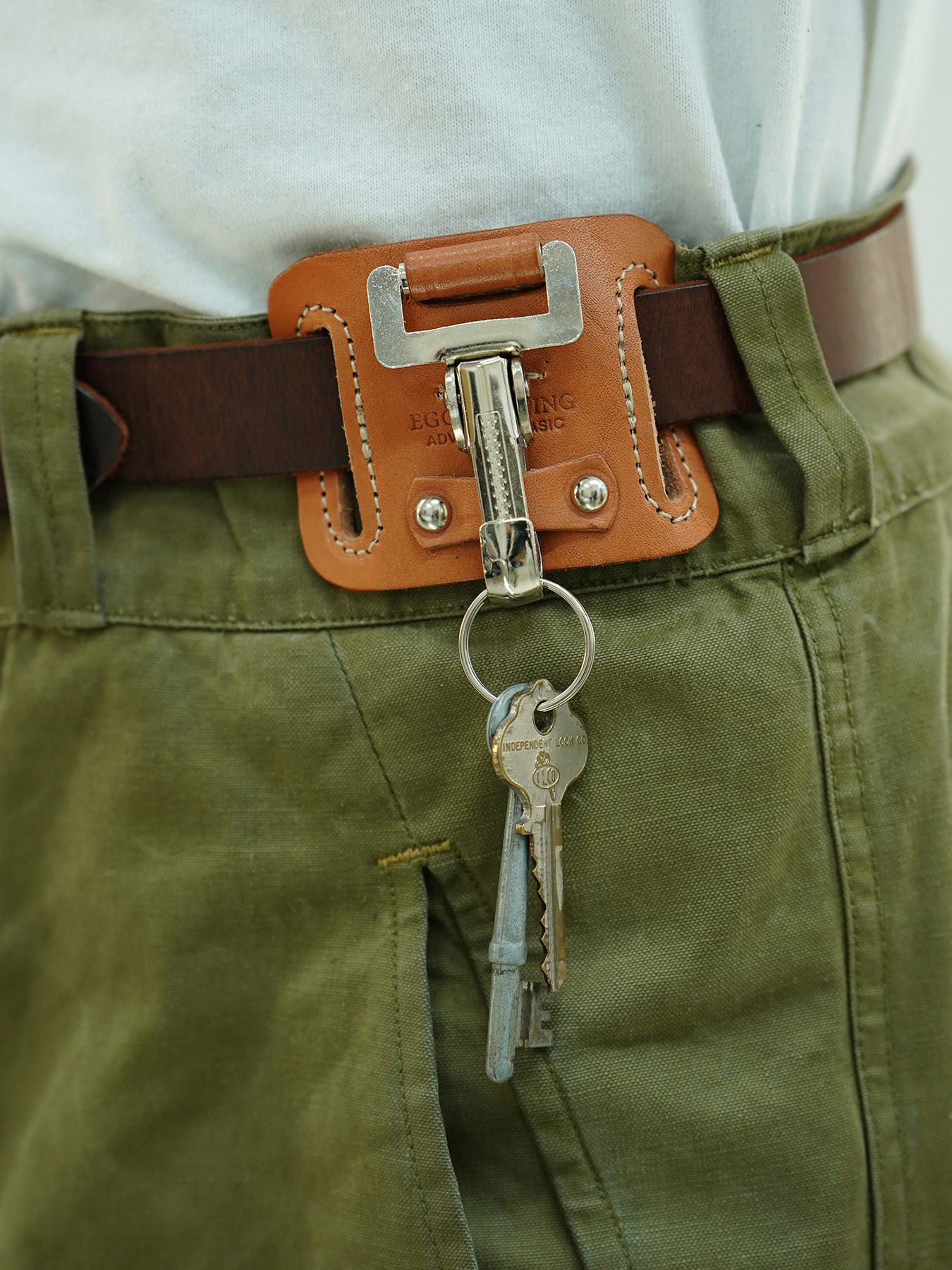 【予約品 5月6日(水) 締切】THE-HOOK / キーホルダー / ブラウン