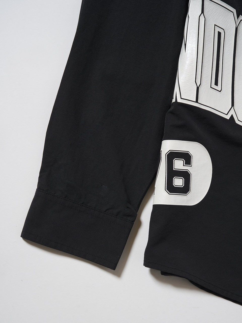 BOY LONDON SIDE LOGO Nylon Shirt / シャツ / ブラック
