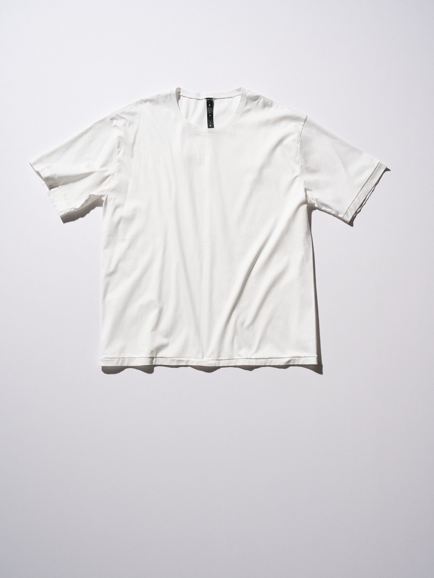 【予約品9月19日 10時締め】 silk touch ladder-st S/S  / Tシャツ / ホワイト×ホワイトステッチ