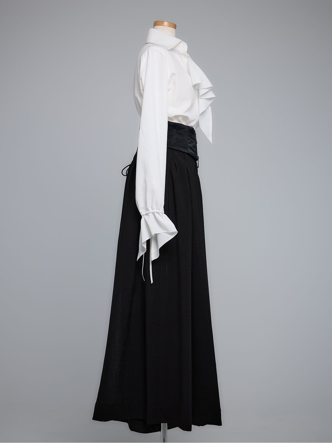 【予約品 5月18日(日) 締切】Drape Slacks / ドレープスラックス / ブラック
