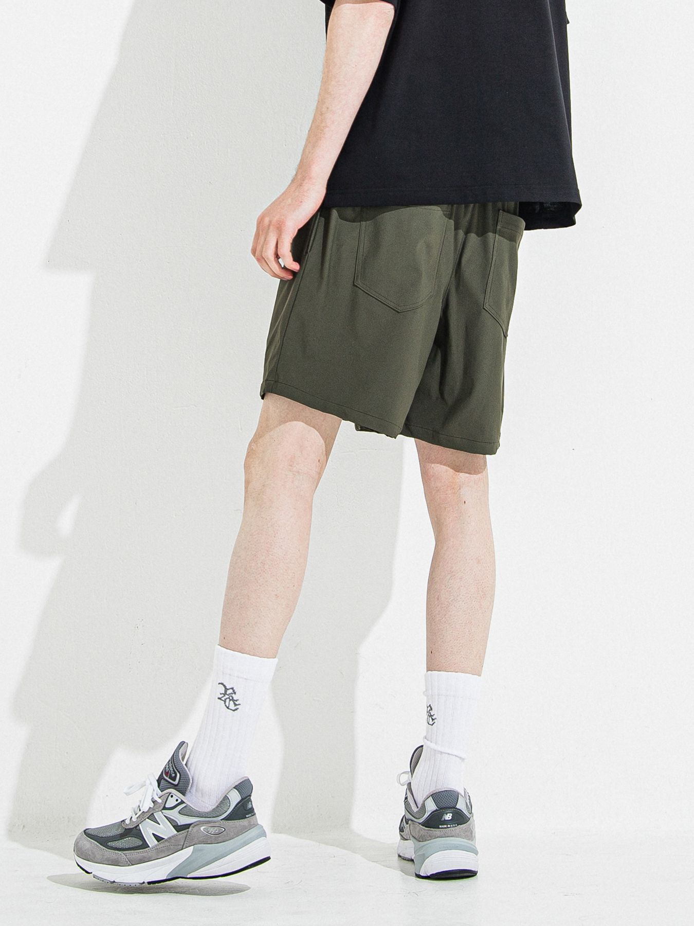 【予約品 】TV NYLON SHORTS / ティーヴィーナイロンショーツ / カーキ