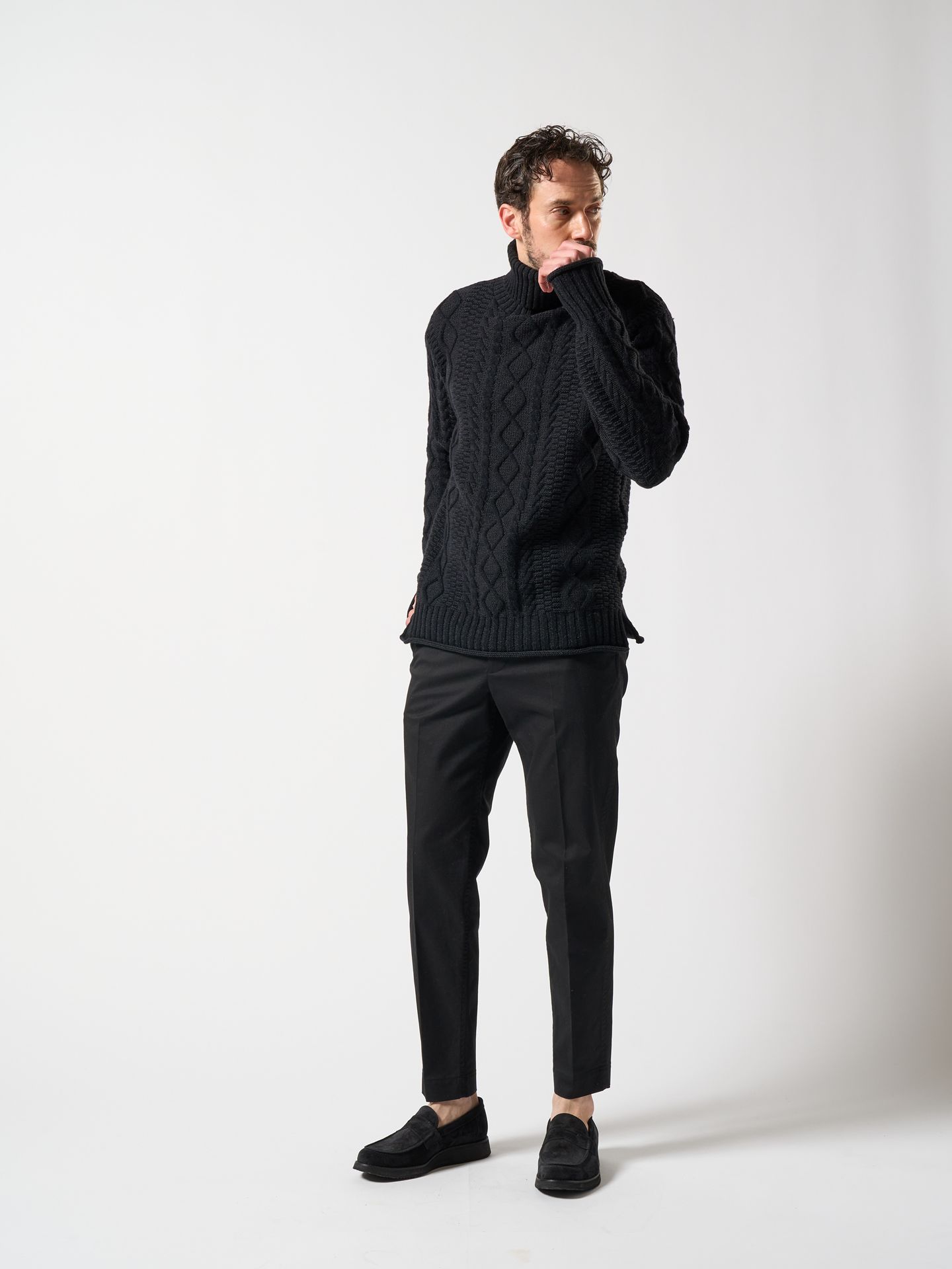 【予約品】 pressed tapered chino / チノパンツ / ブラック