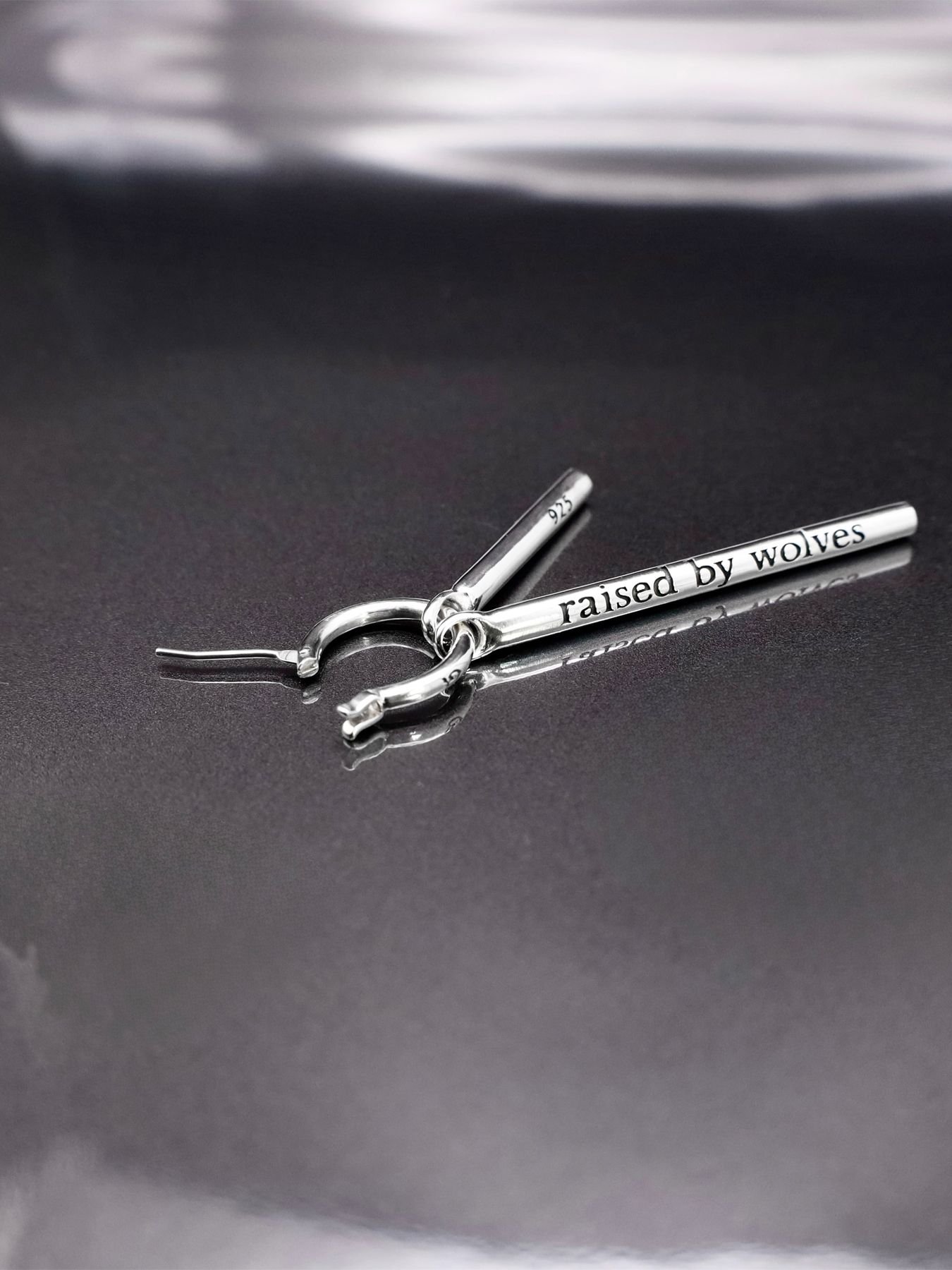 《受注生産》CROSS THIN HOOP with VOID STICKS / クロスシンフープ ウィズ ヴォイドスティックス / 注文から1～2週間後入荷予定