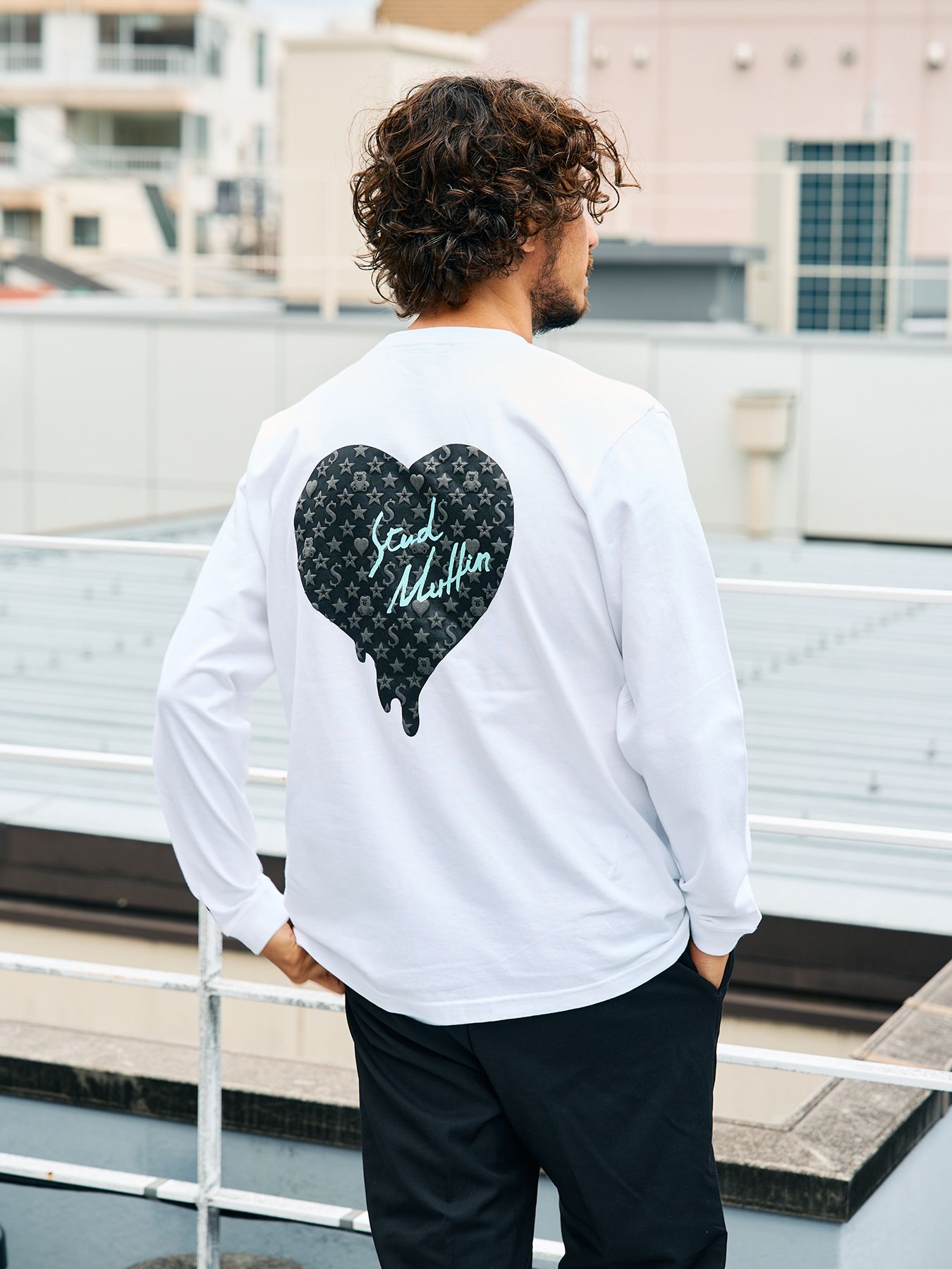 【予約品 5月8日(木) AM10時 締切】 5.6ozコットン天竺 スターグラムハート＆シークインLS Tシャツ / ホワイト
