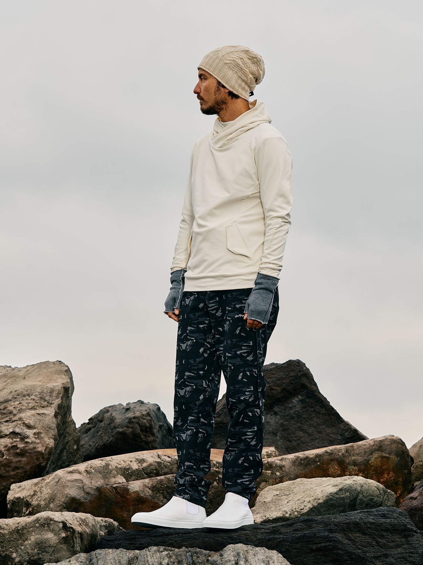 【予約品】 comfy multipurpose pants / トレーニングパンツ / ブラック・カモ